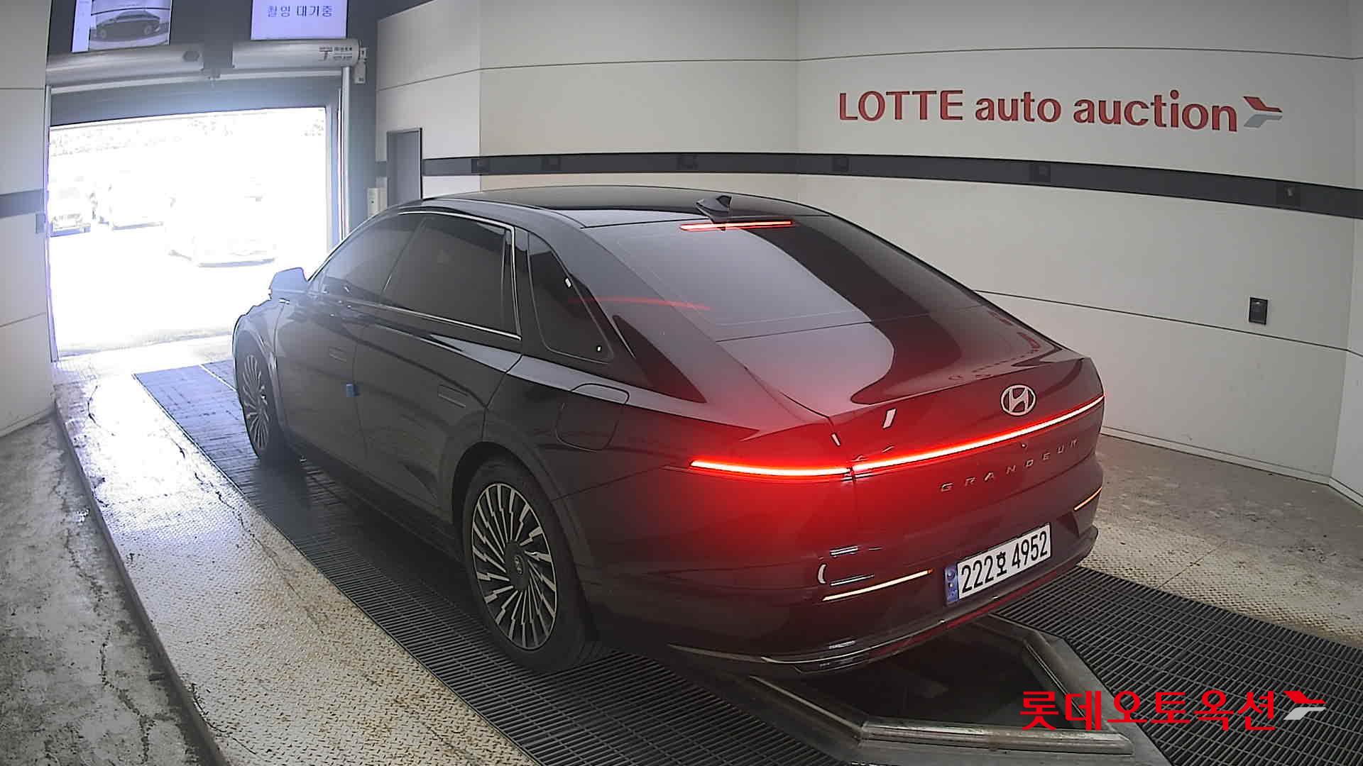 هيونداي جرانديور 2023 AT
