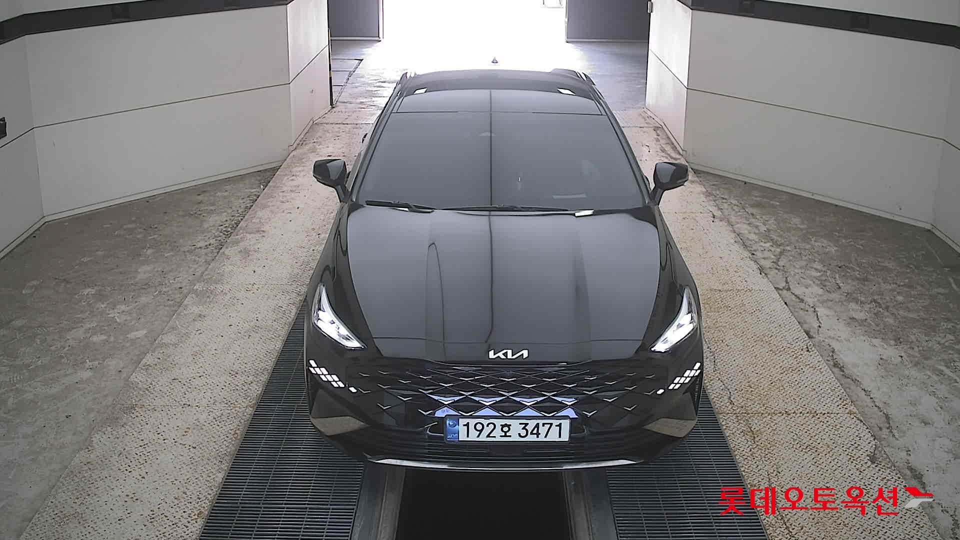 Kia K8