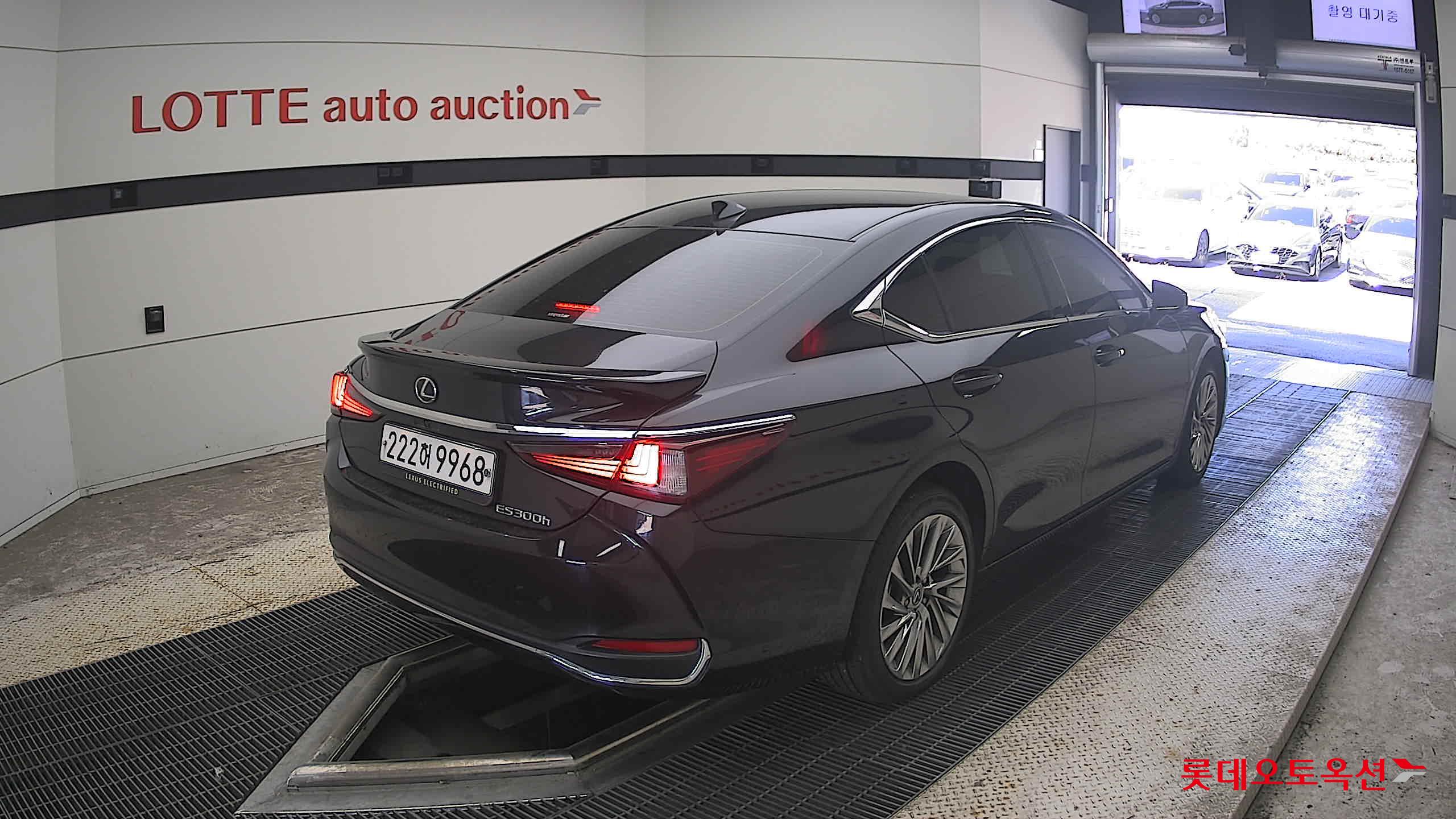 Toyota Lexus ES300h id 4945843 из Кореи 4