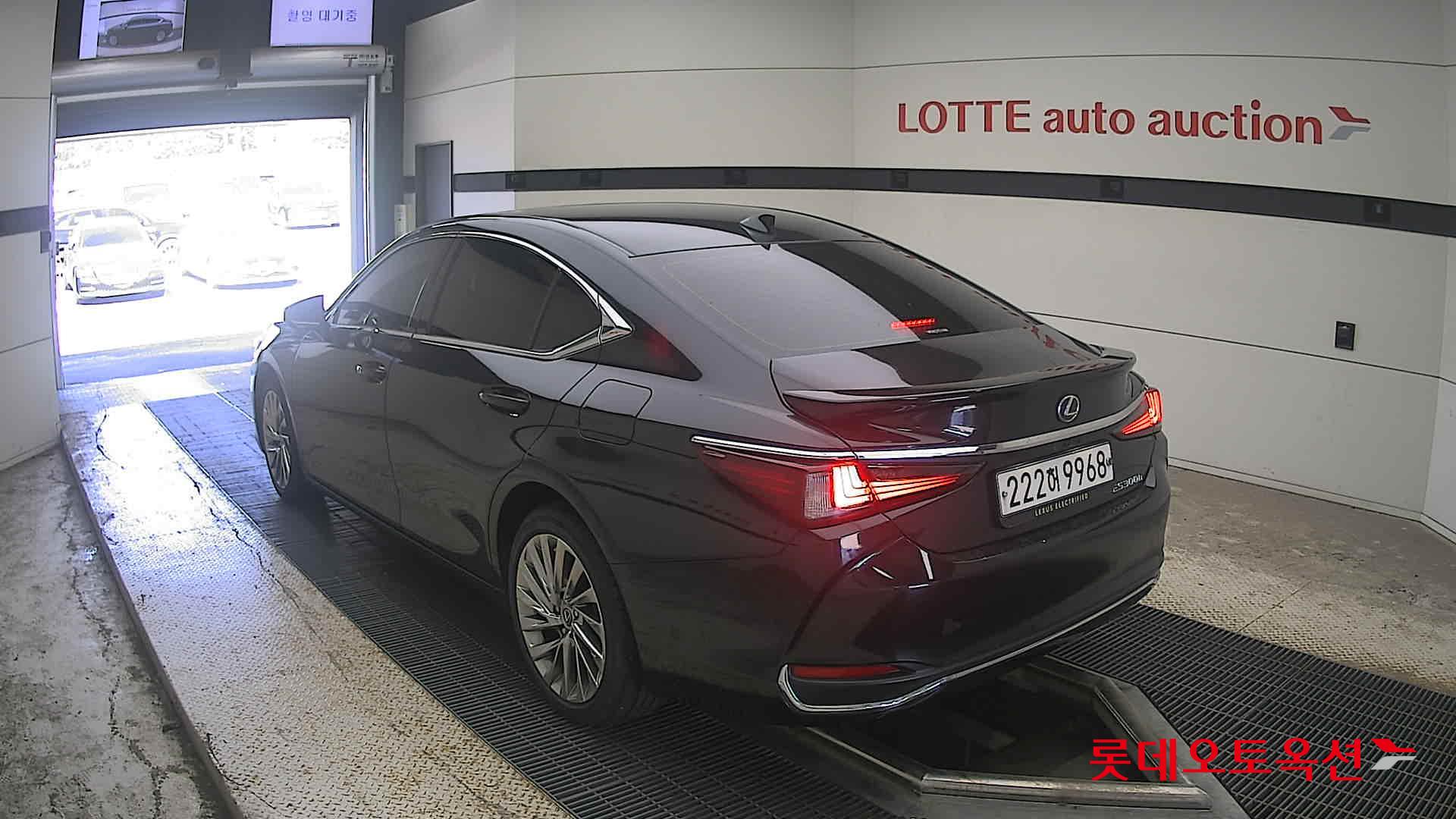 Toyota Lexus ES300h id 4945843 из Кореи 6