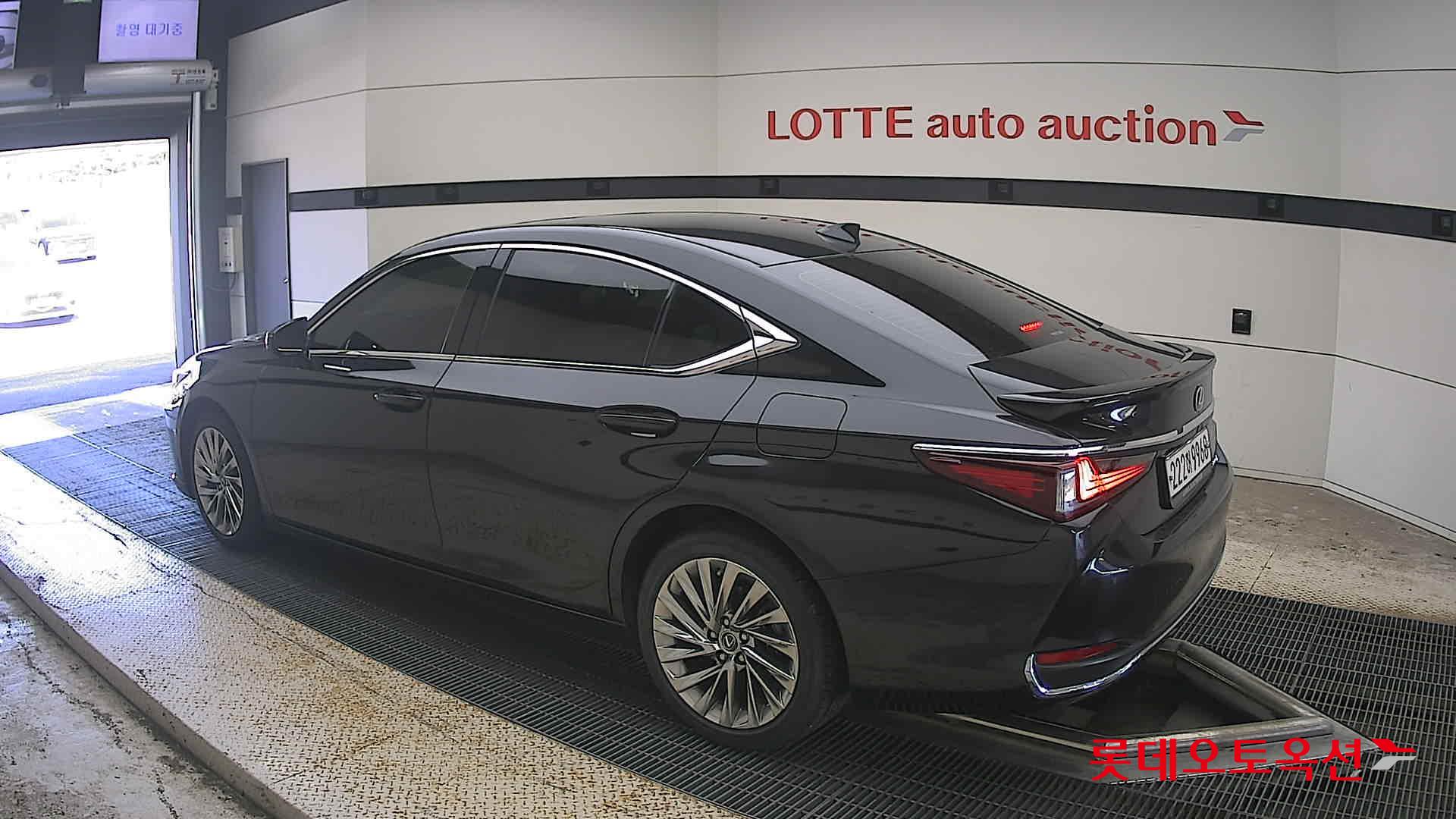 Toyota Lexus ES300h id 4945843 из Кореи 10