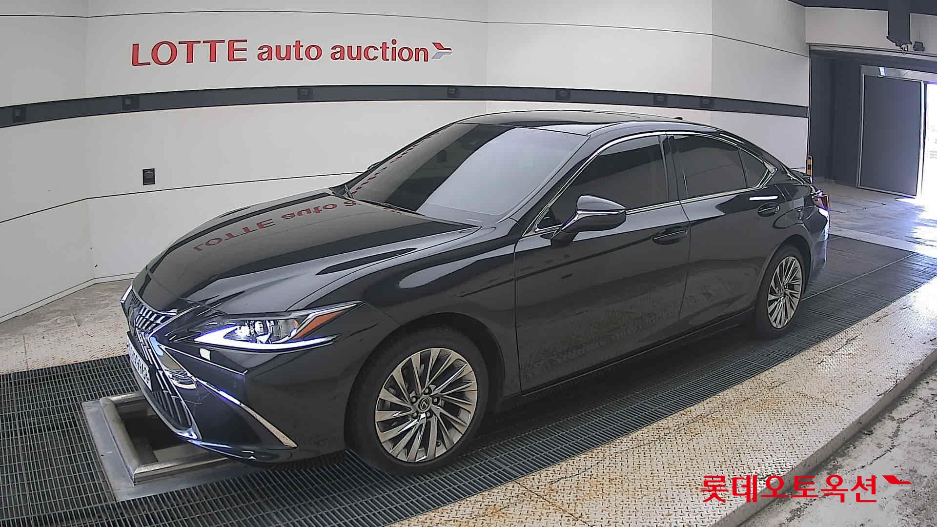 Toyota Lexus ES300h id 4945843 из Кореи 13