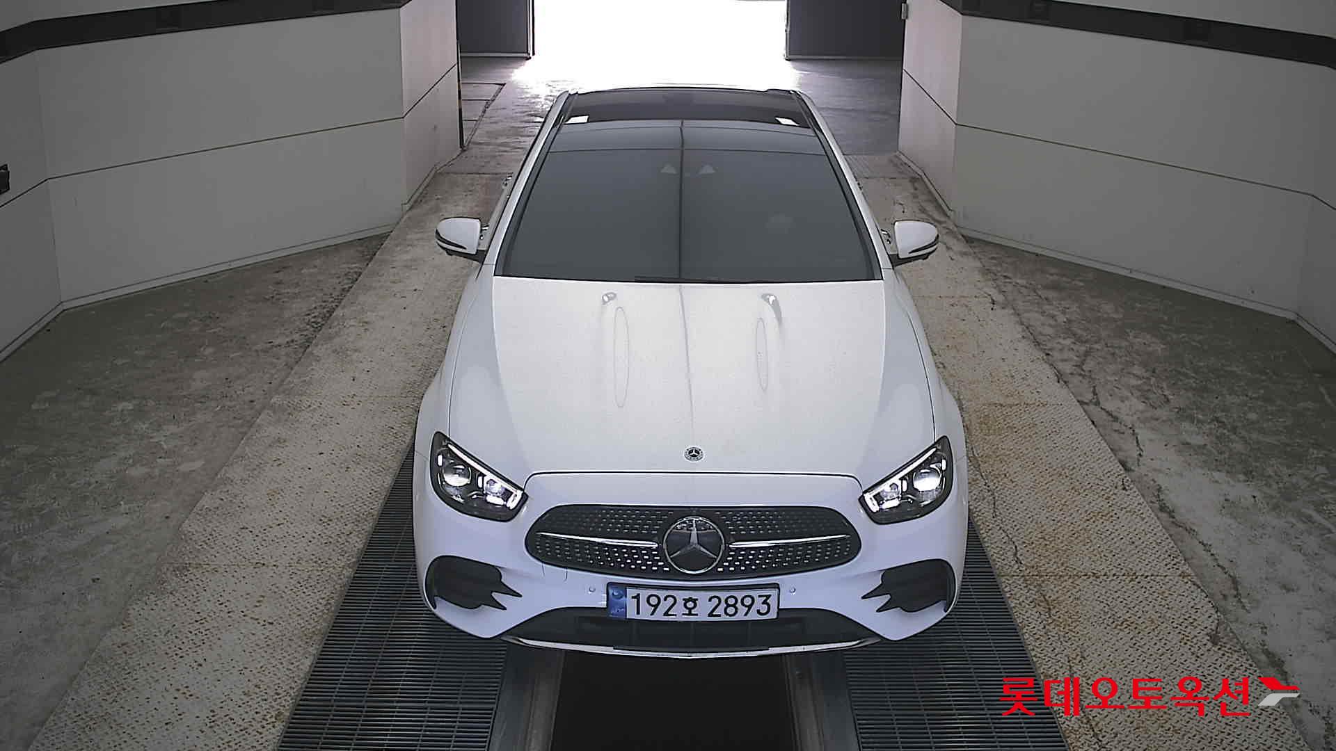مرسيدس بنز E350 2022 4M LINE