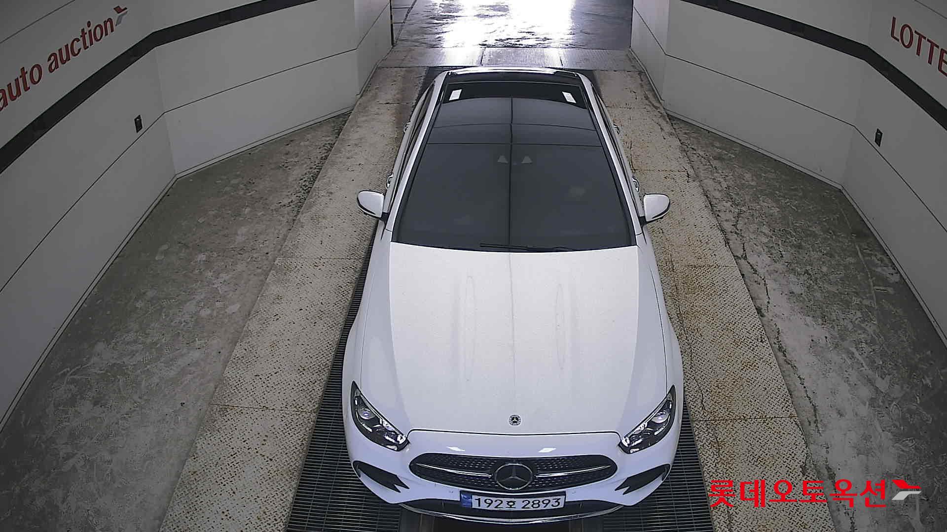 مرسيدس بنز E350 2022 4M LINE