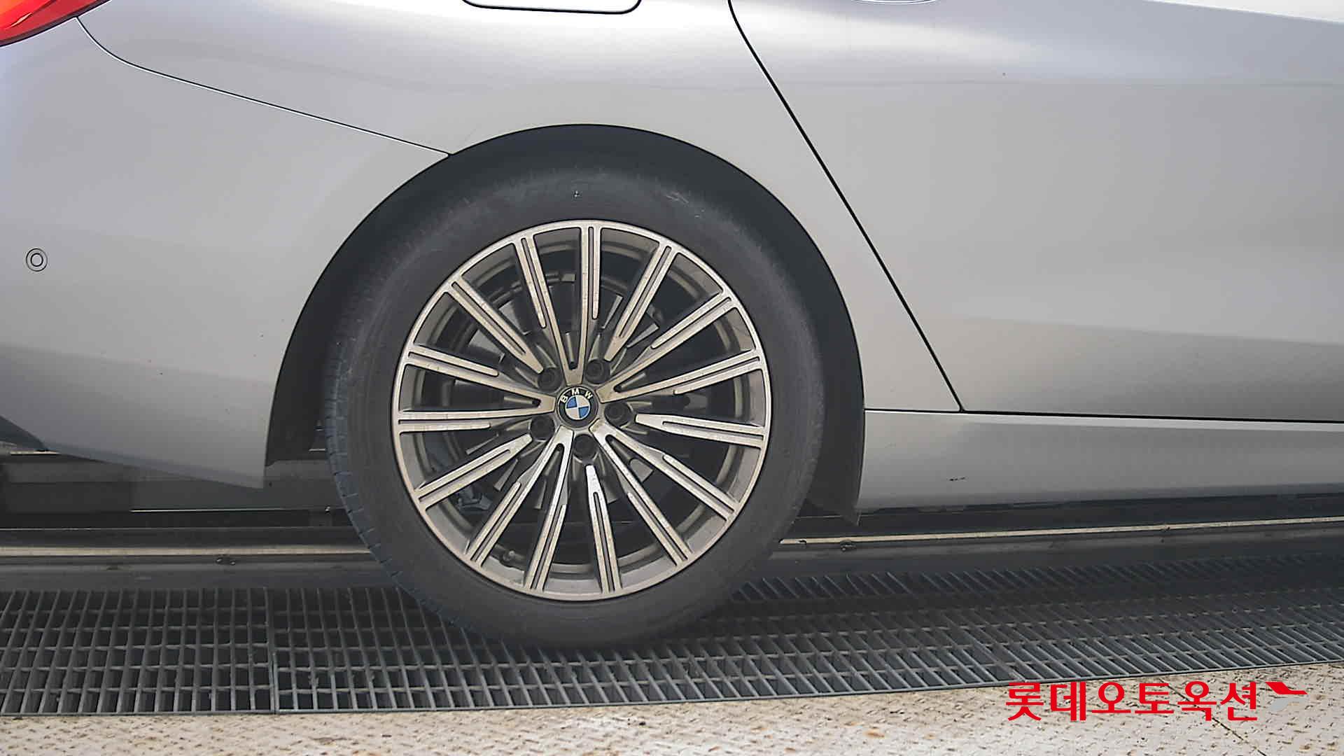 بي إم دبليو 630D 2018 GT فاخر