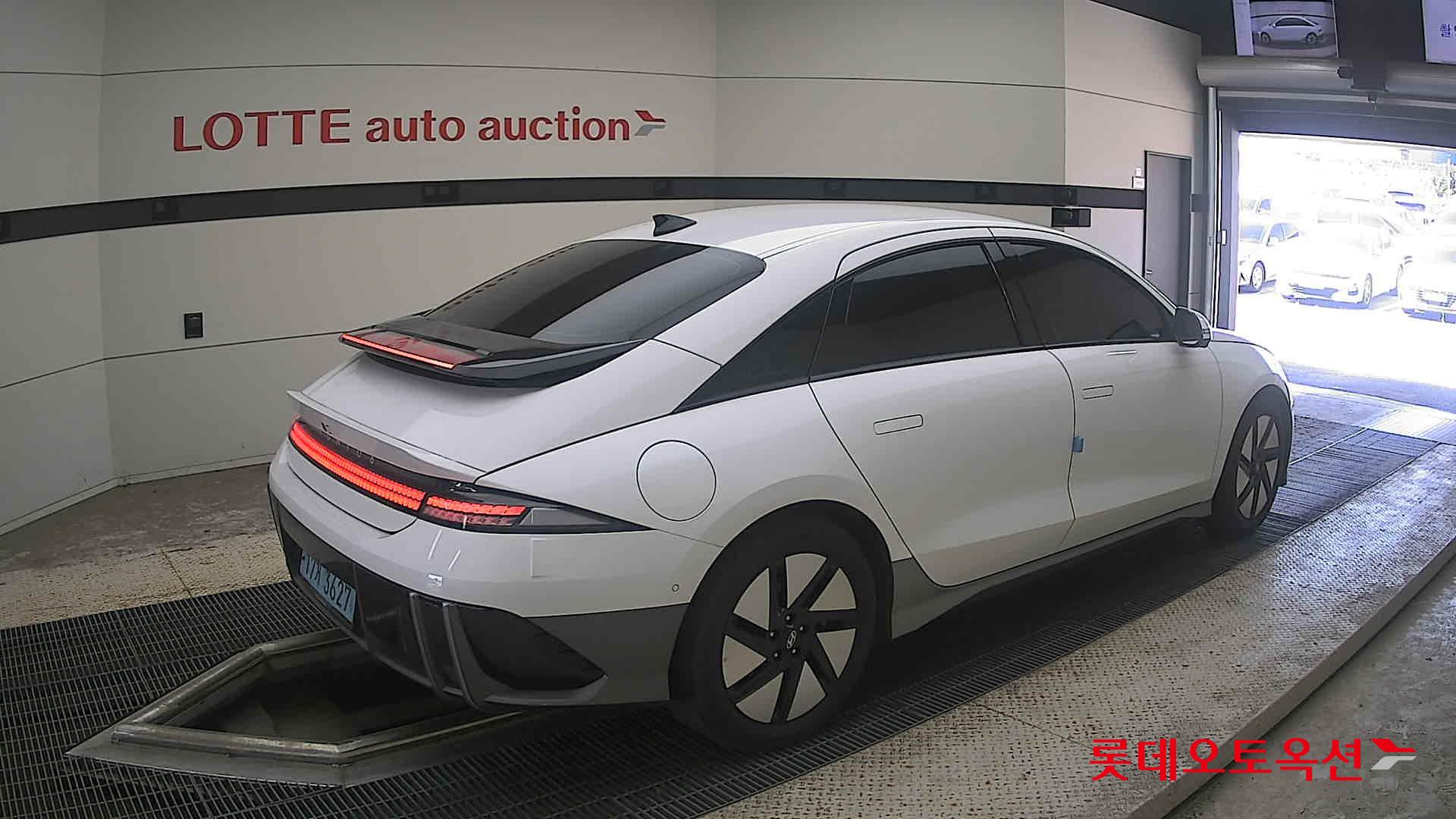 هيونداي أيونيك 2023