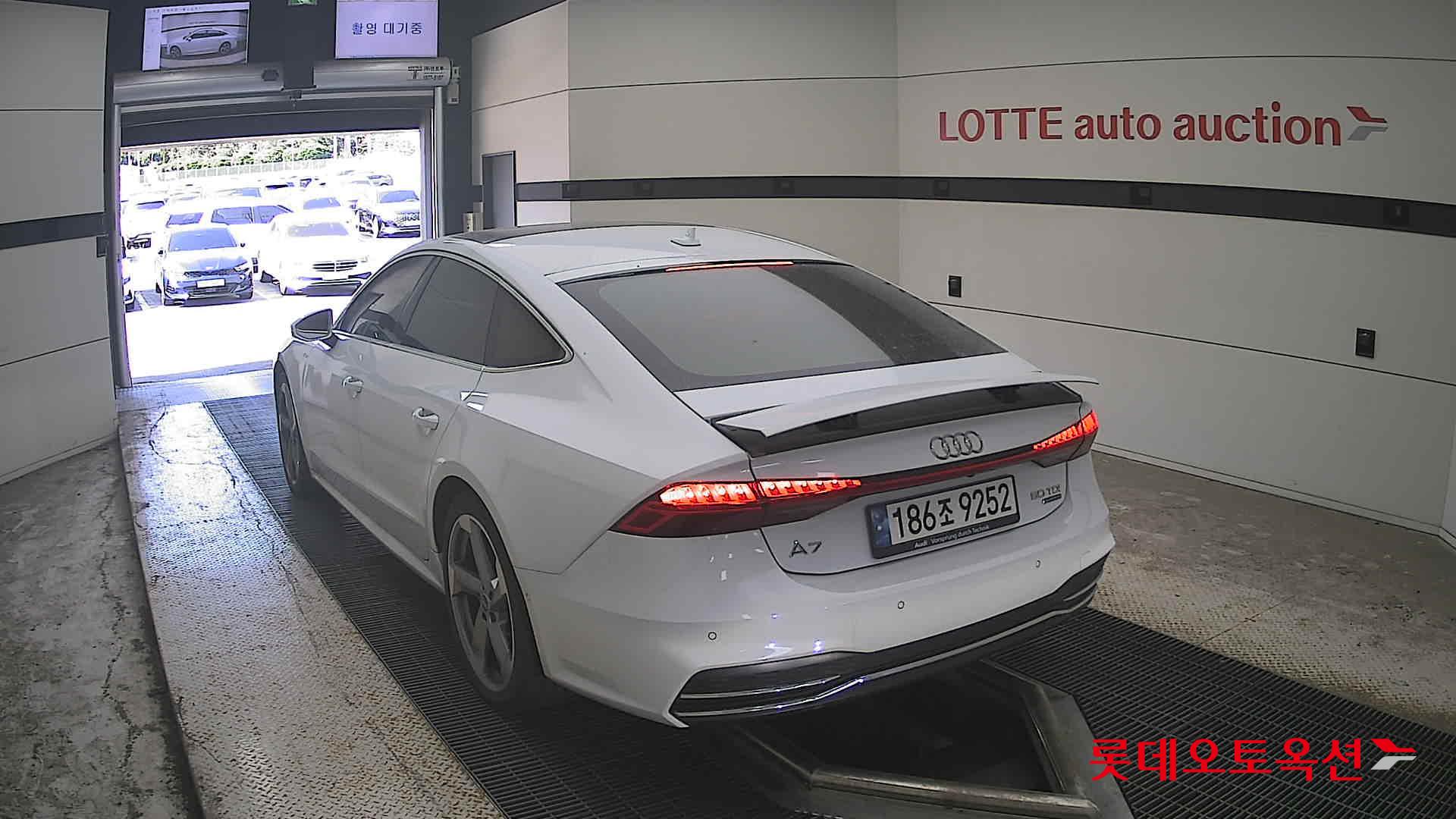 أودي إيه 7 2022 بريميوم