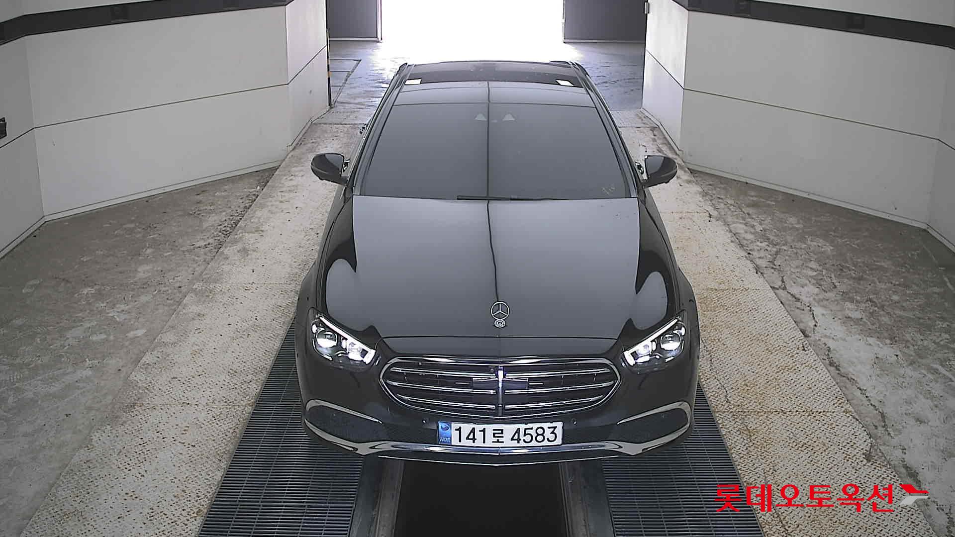 مرسيدس E-Class