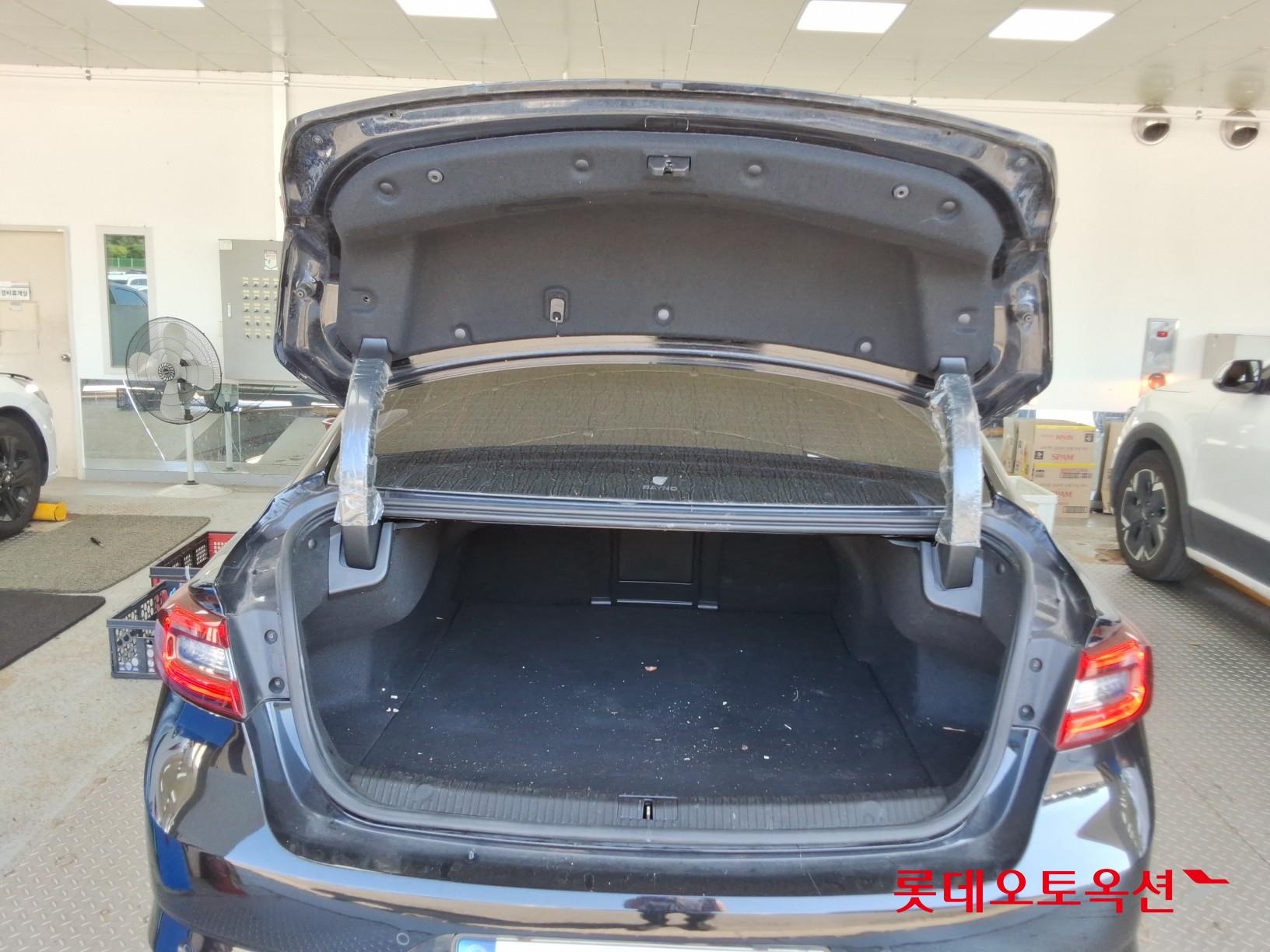 رينو كوريا إس إم 6 2021 SE PLUS