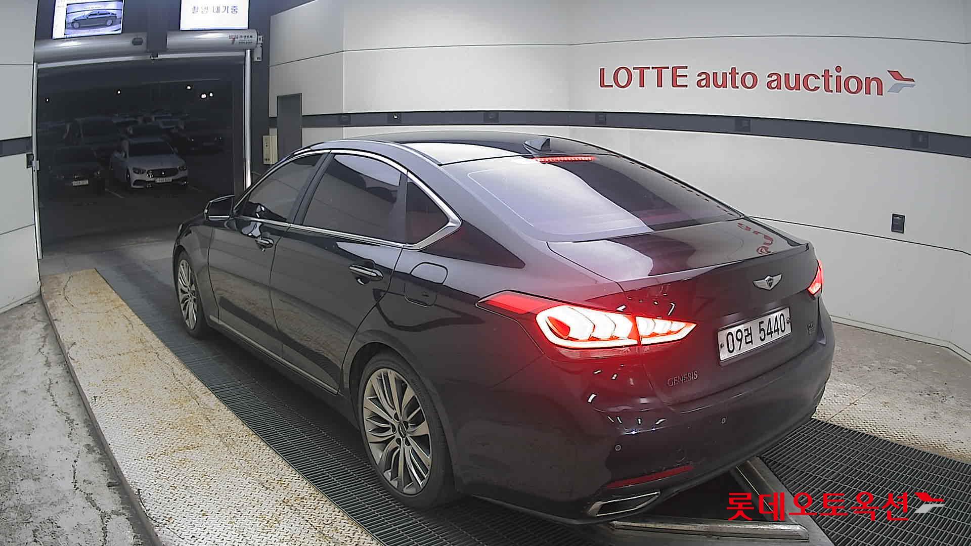 جينيسيس G330 2016 بريميوم