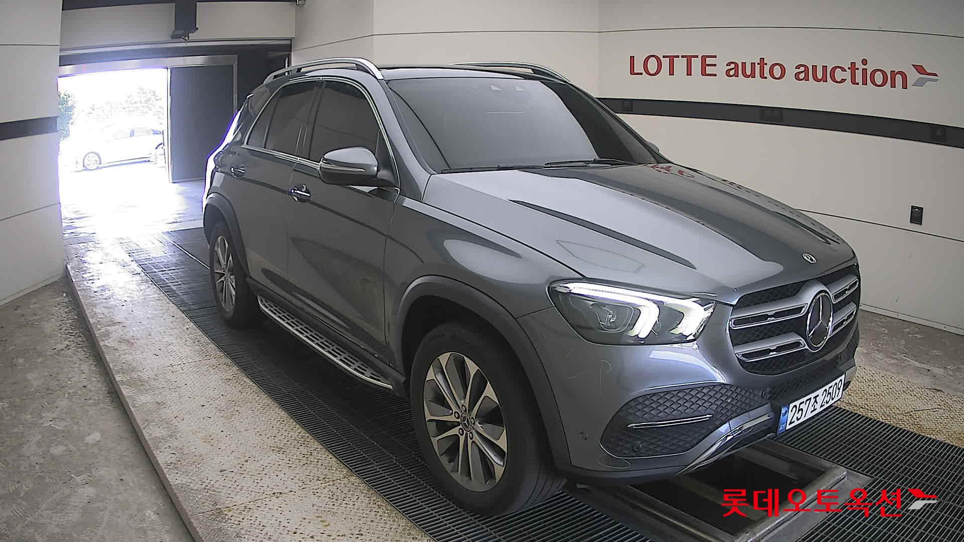 مرسيدس بنز 300D 2021 4MATIC