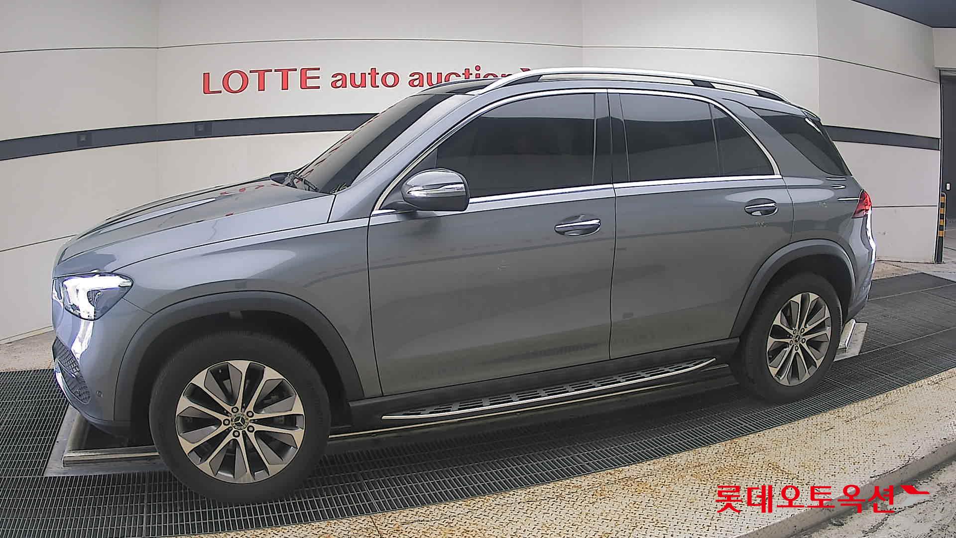مرسيدس بنز 300D 2021 4MATIC