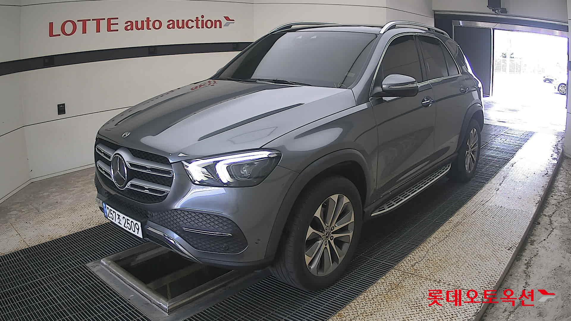 مرسيدس بنز 300D 2021 4MATIC