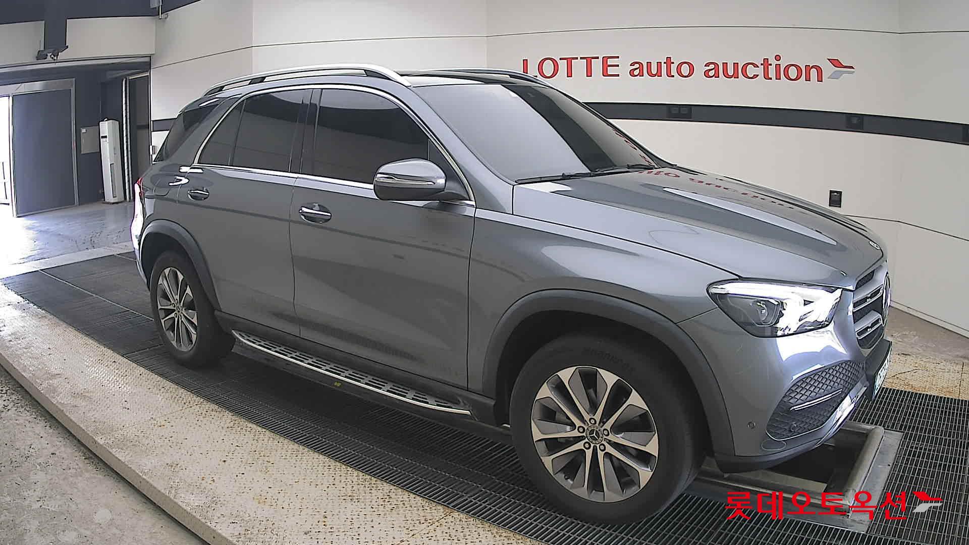 مرسيدس بنز 300D 2021 4MATIC