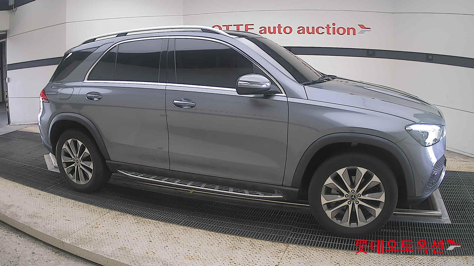مرسيدس بنز 300D 2021 4MATIC