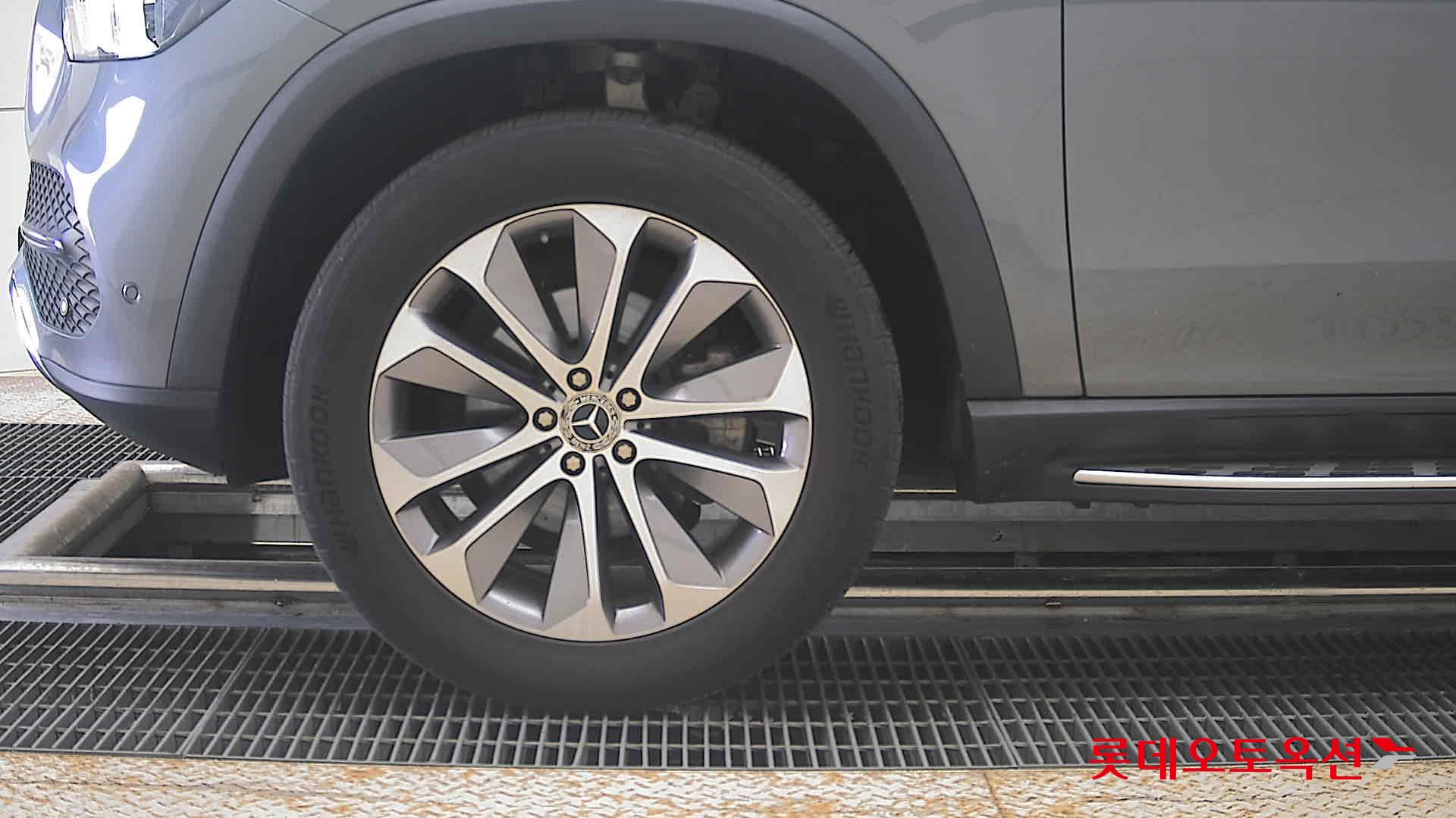 مرسيدس بنز 300D 2021 4MATIC