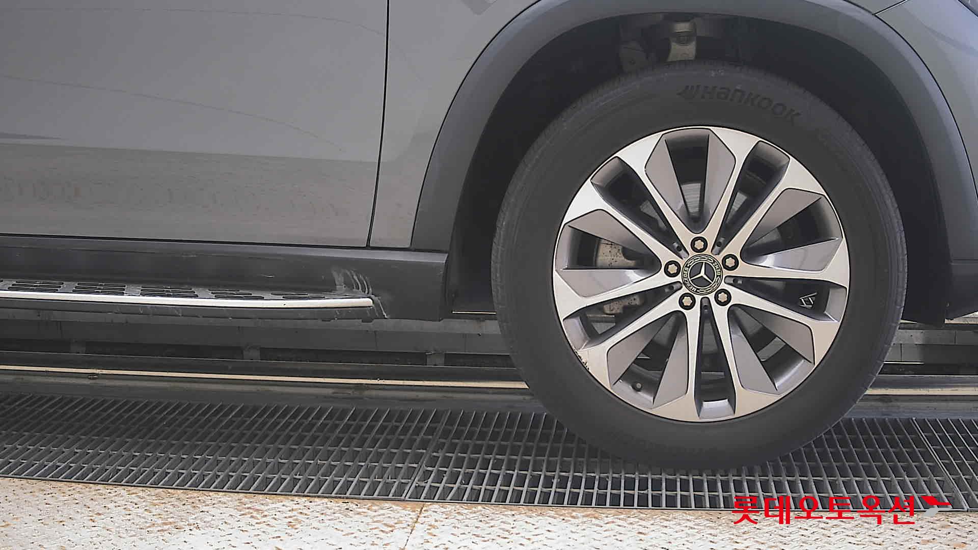 مرسيدس بنز 300D 2021 4MATIC