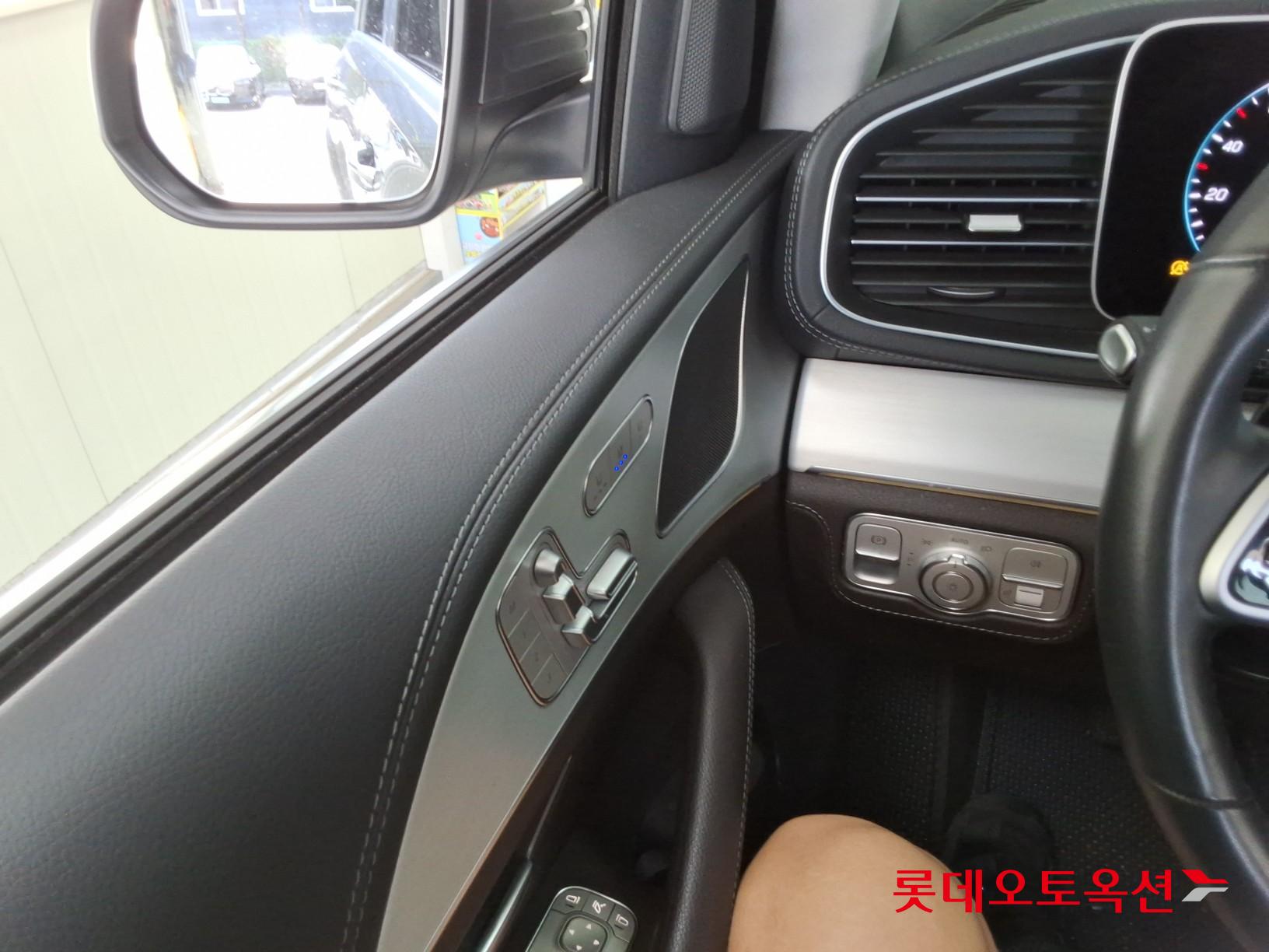 مرسيدس بنز 300D 2021 4MATIC