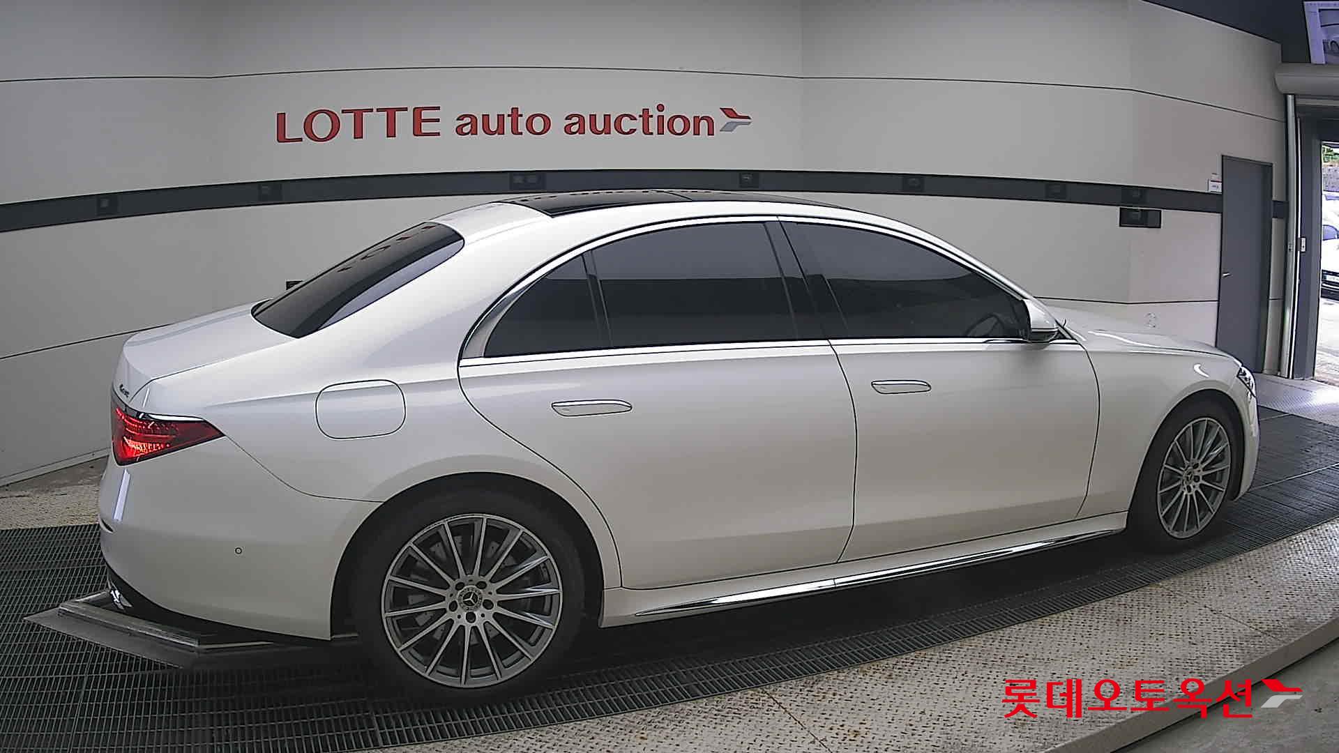 مرسيدس بنز S400 D 2023 4M