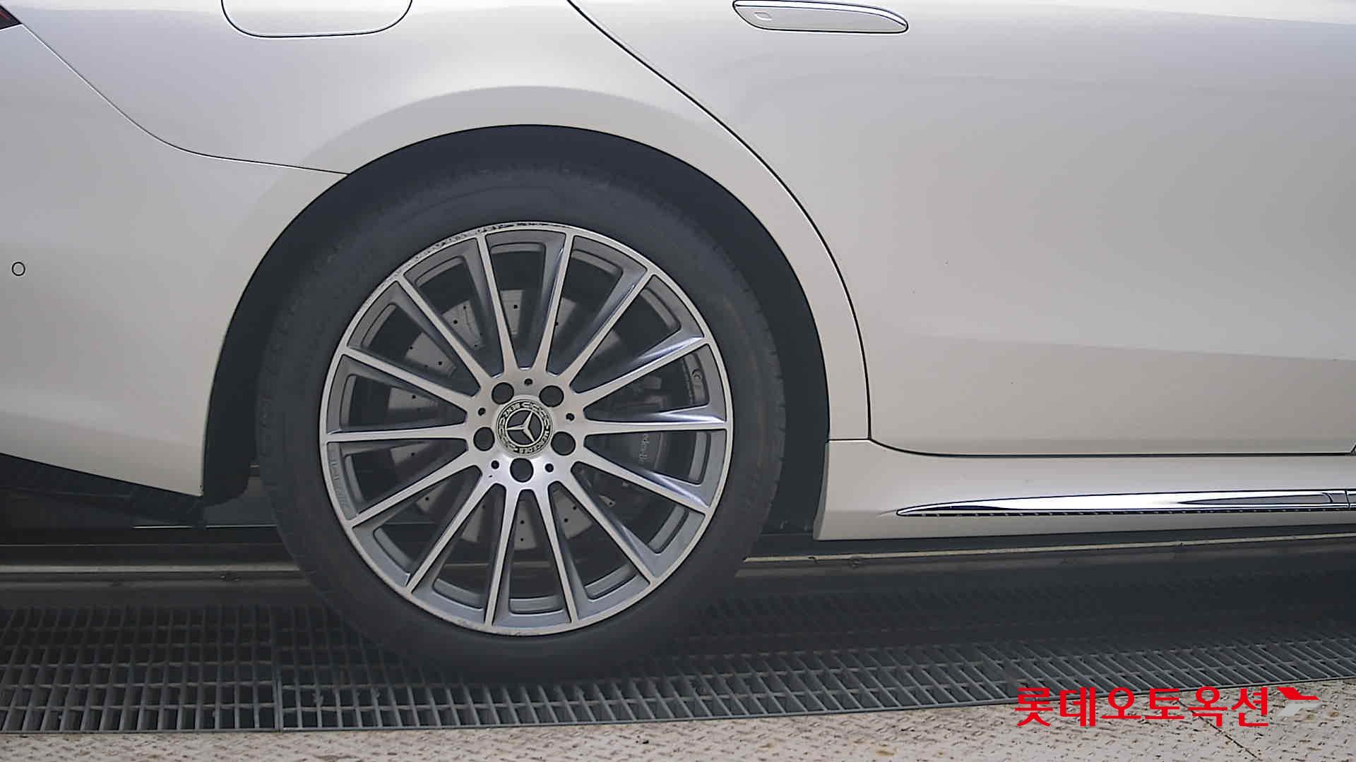 مرسيدس بنز S400 D 2023 4M