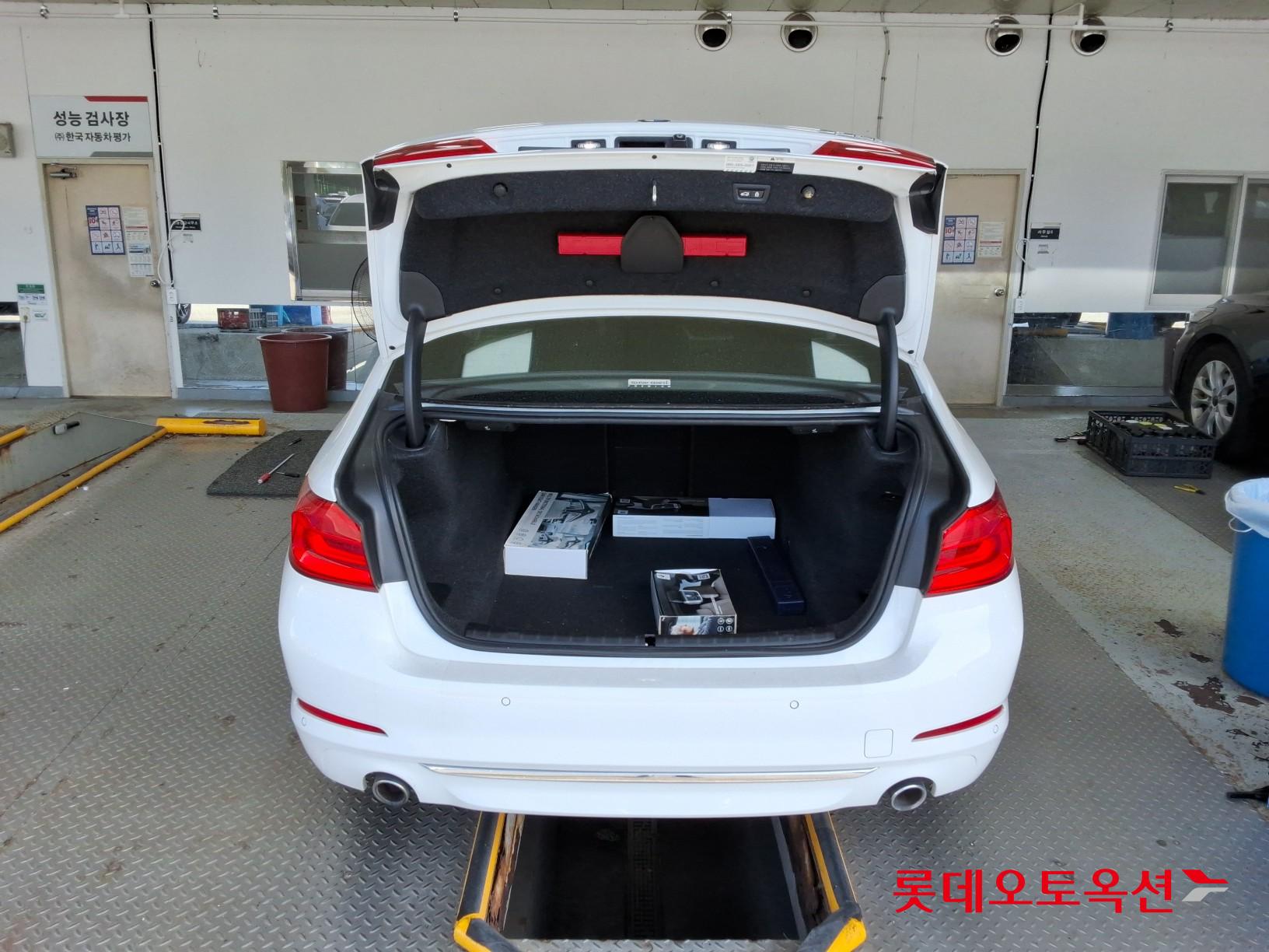 بي إم دبليو 530I 2020 فاخر PLUS