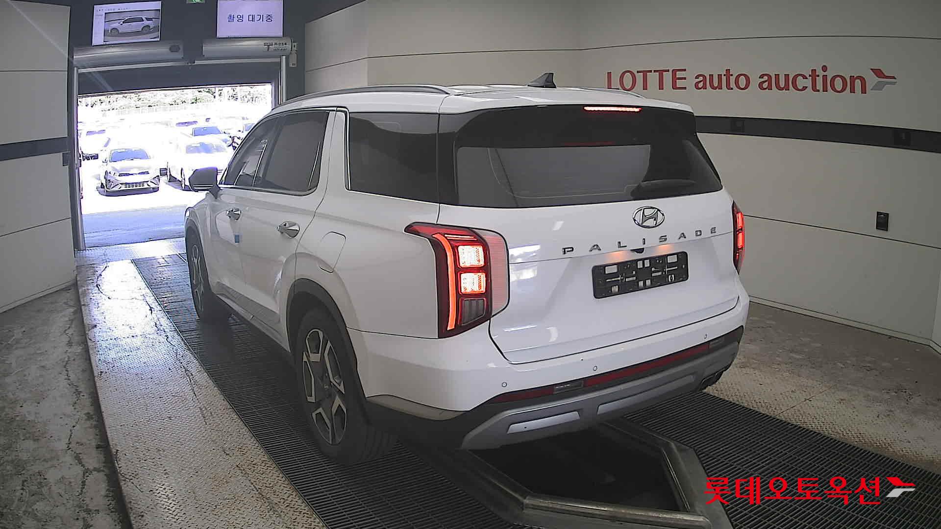 هيونداي باليسيد 2023 AT