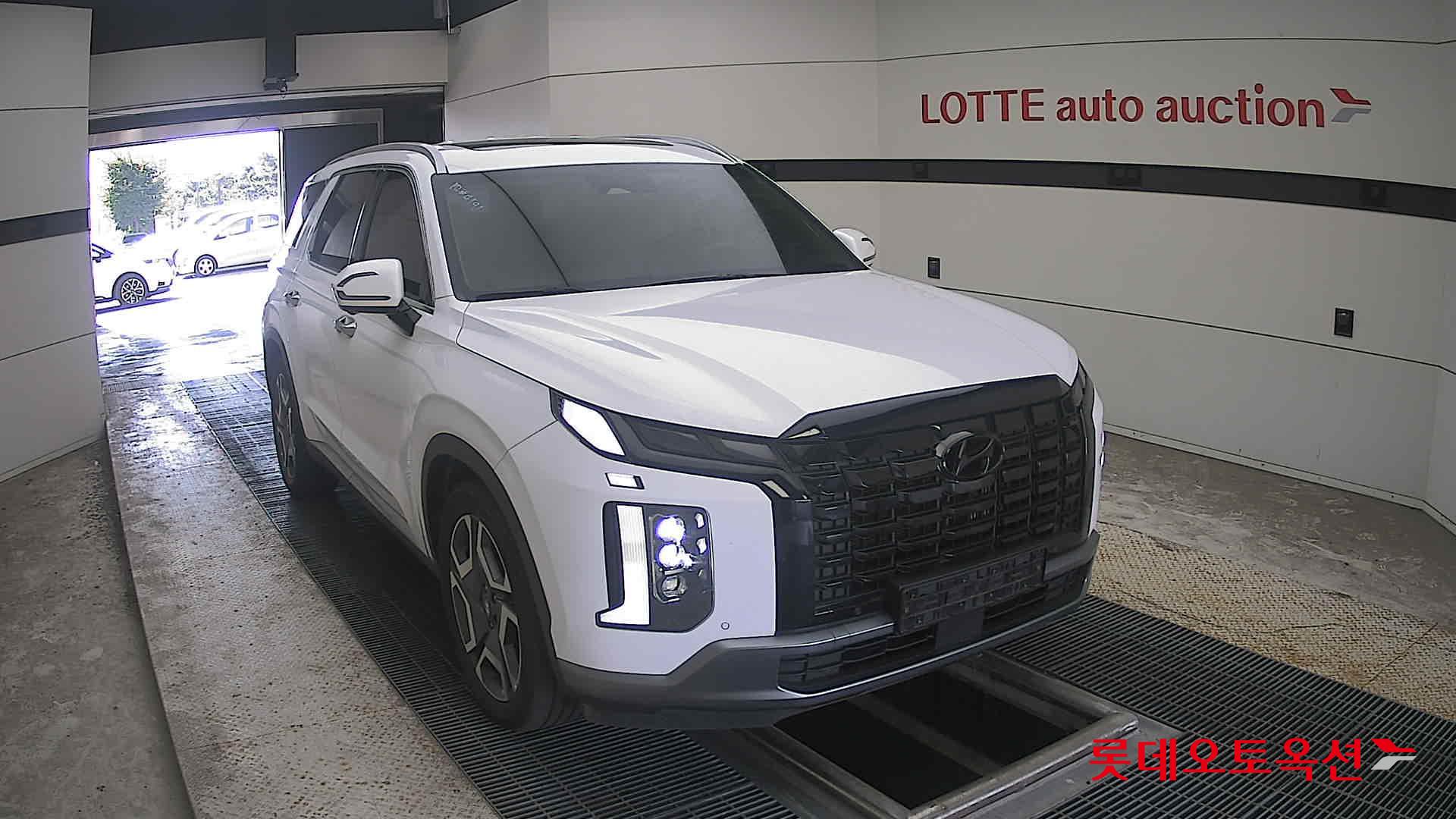 هيونداي باليسيد 2023 AT