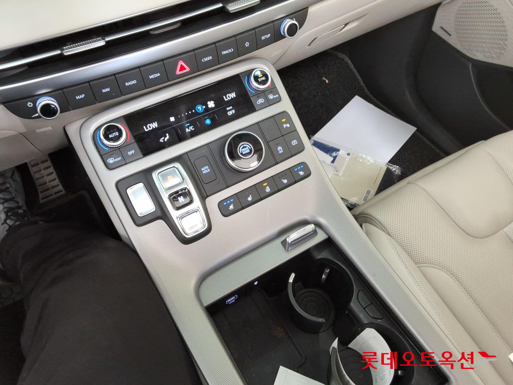 هيونداي باليسيد 2023 AT