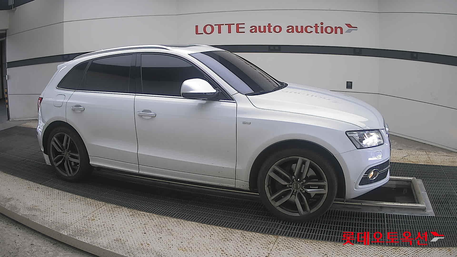 أودي Sq5 2015