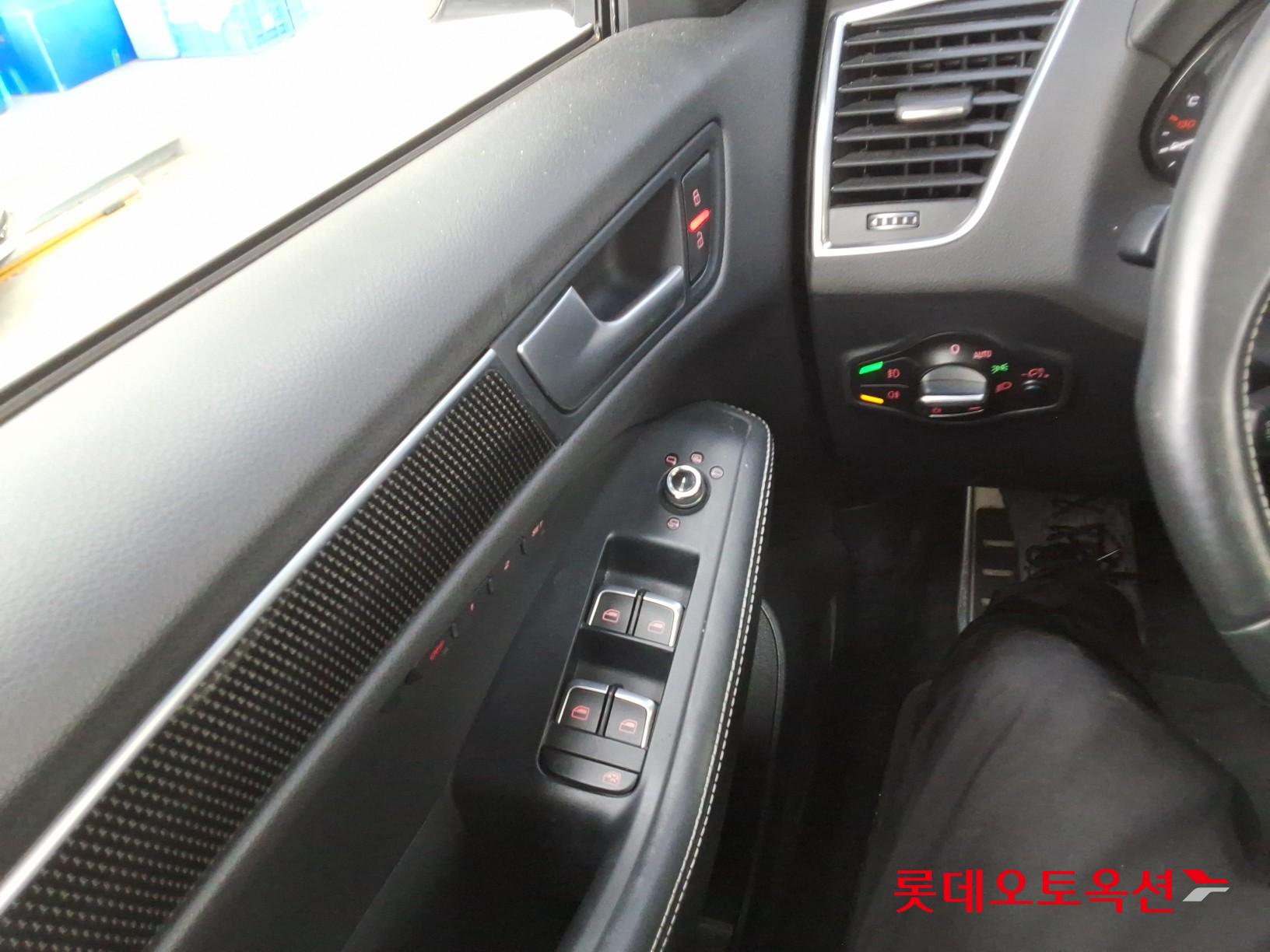 أودي Sq5 2015