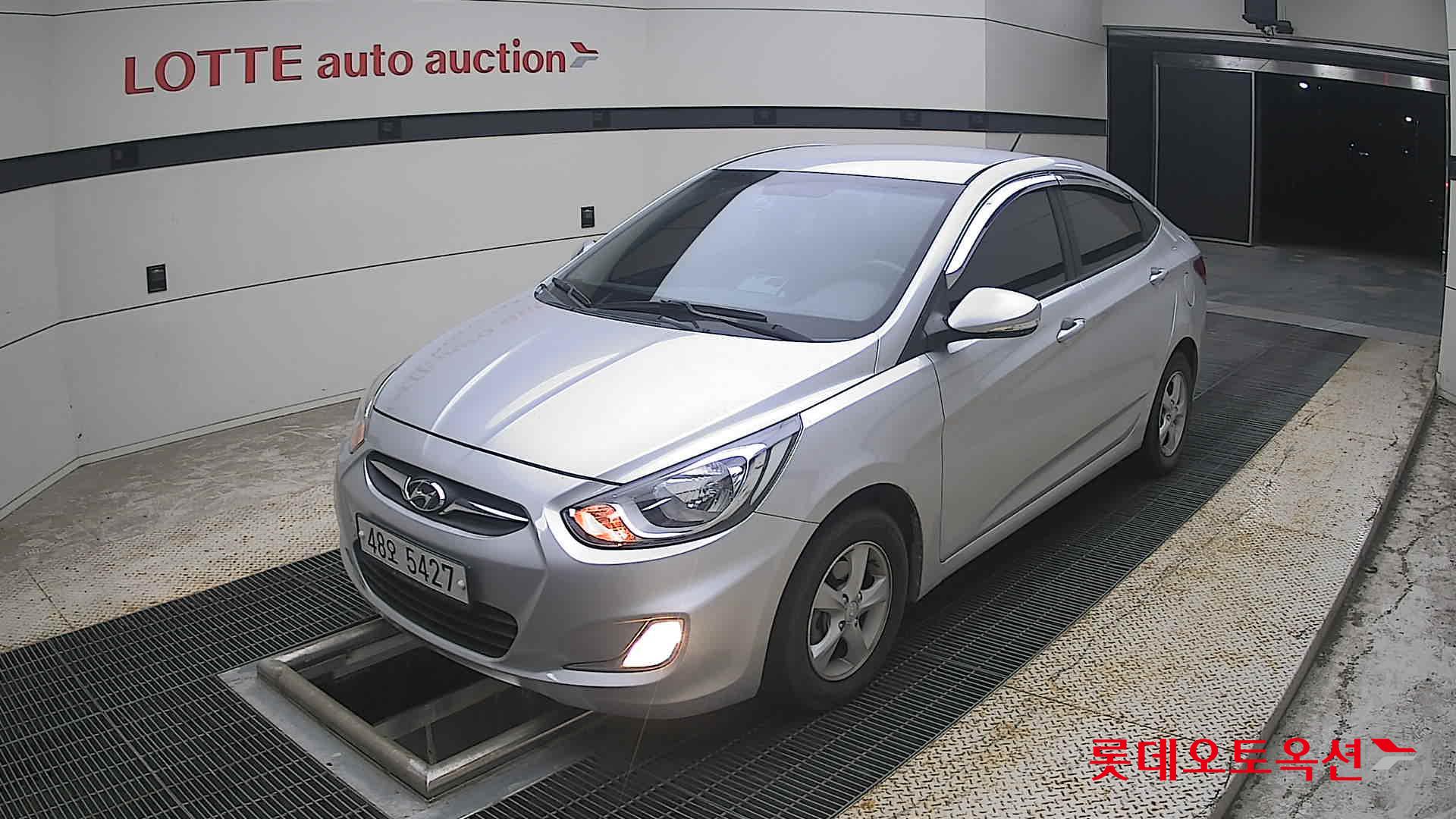 هيونداي أكسنت 2014 4DOOR MODERN