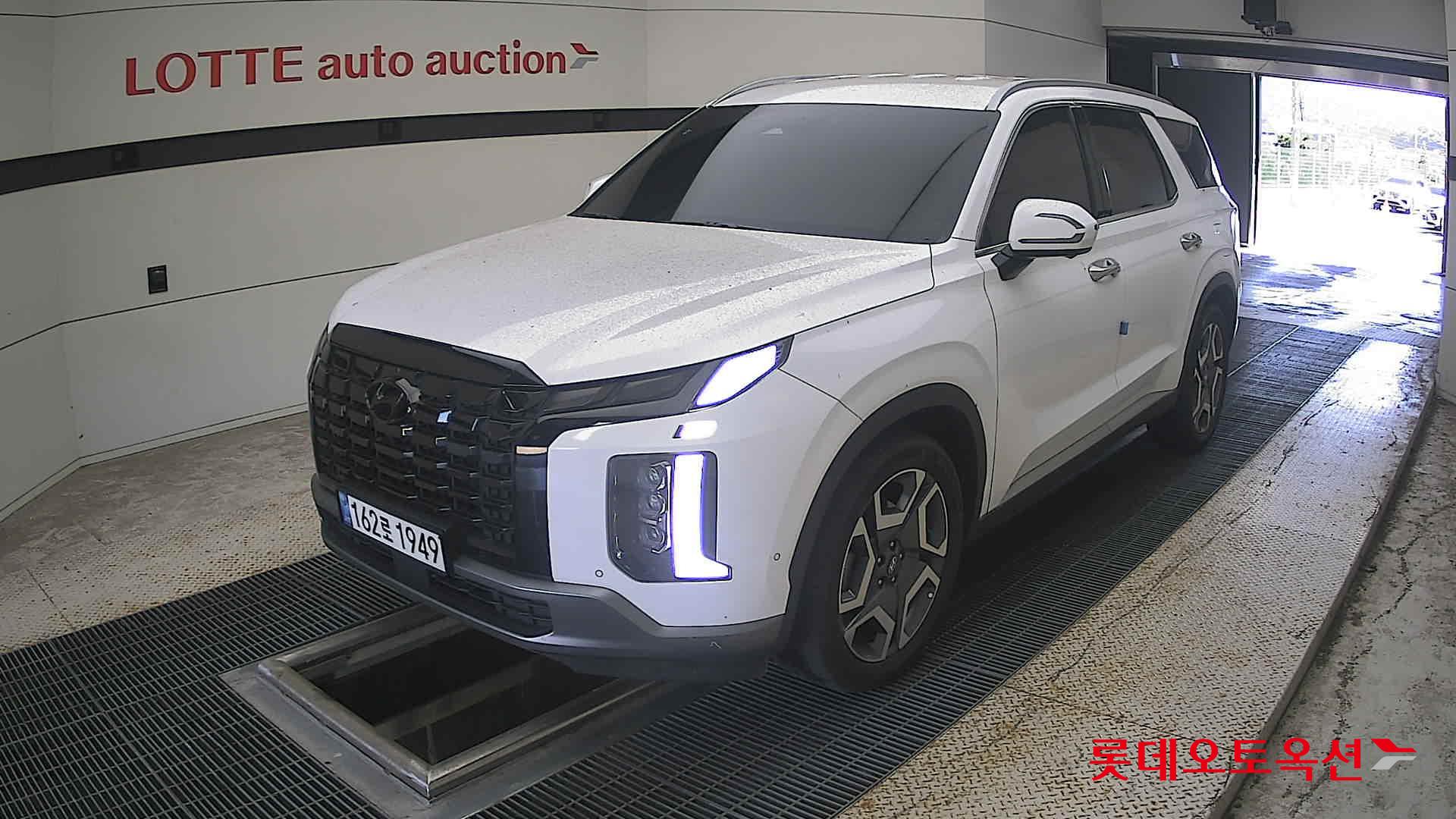 هيونداي باليسيد 2023 AT