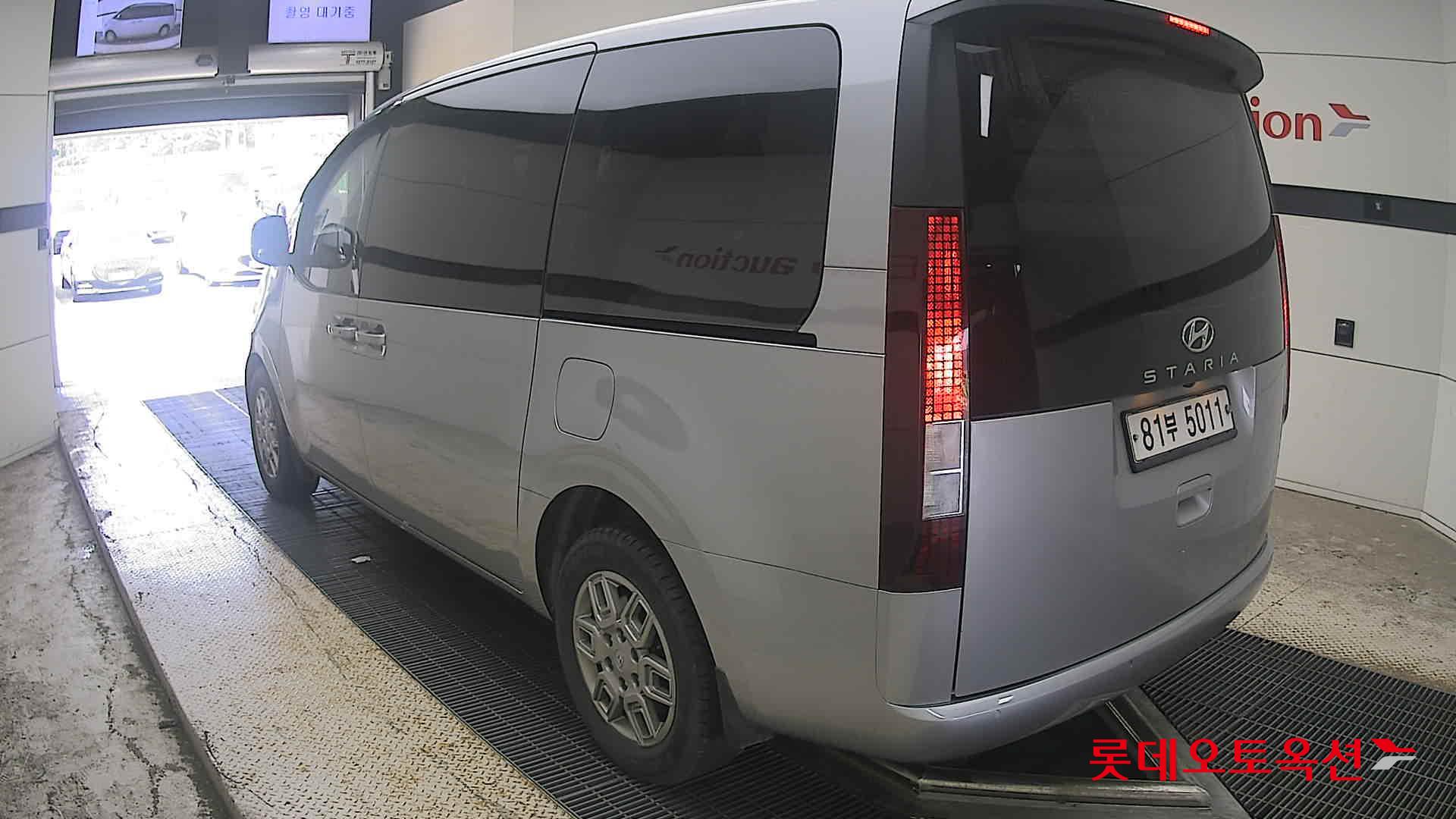 هيونداي ستاريا 2022