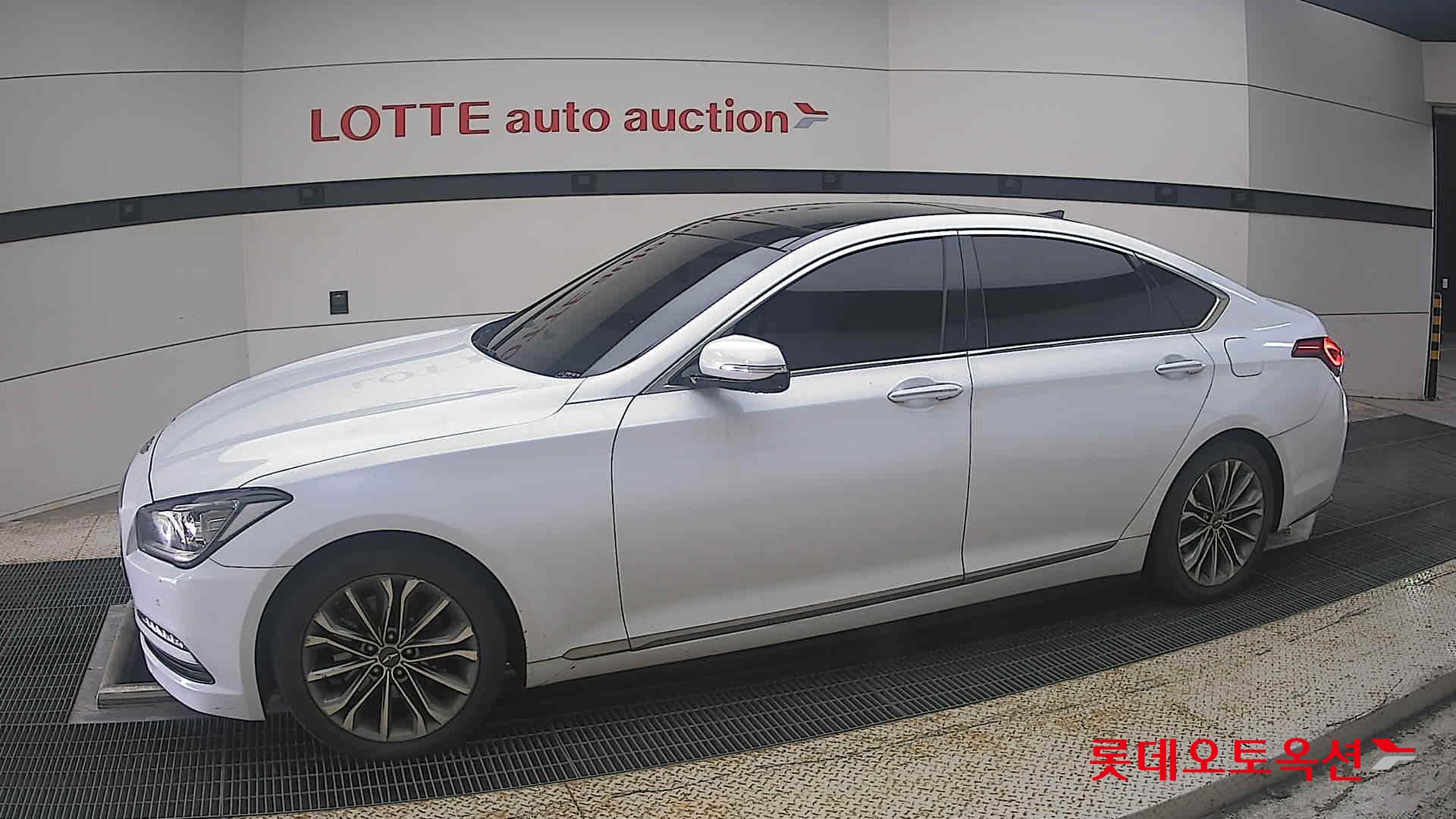 جينيسيس G330 2015 MODERN