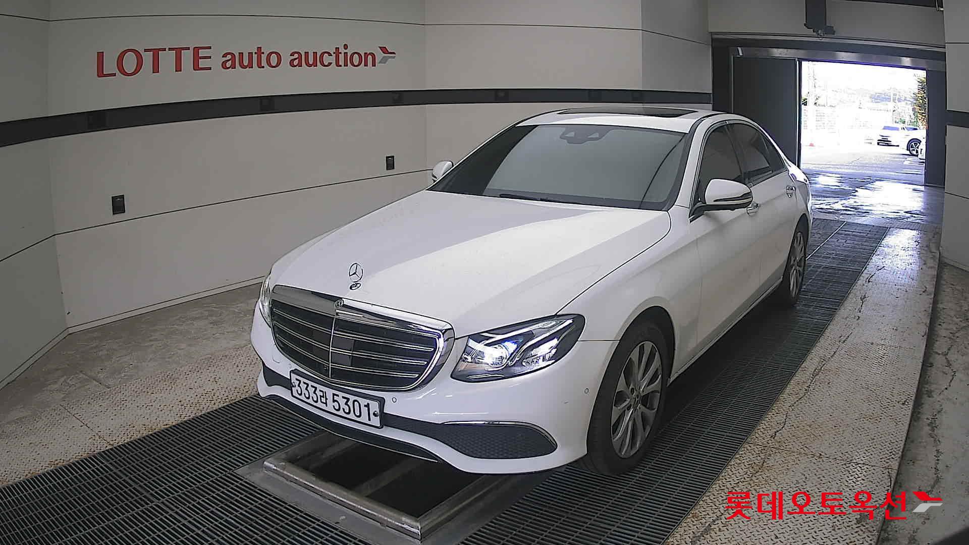 مرسيدس بنز E300 2020 4M إكسكلوسيف
