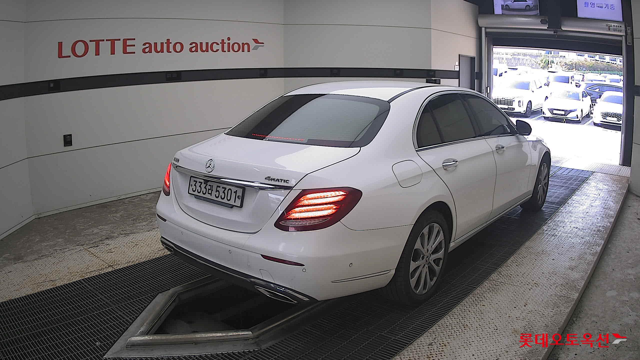 مرسيدس بنز E300 2020 4M إكسكلوسيف