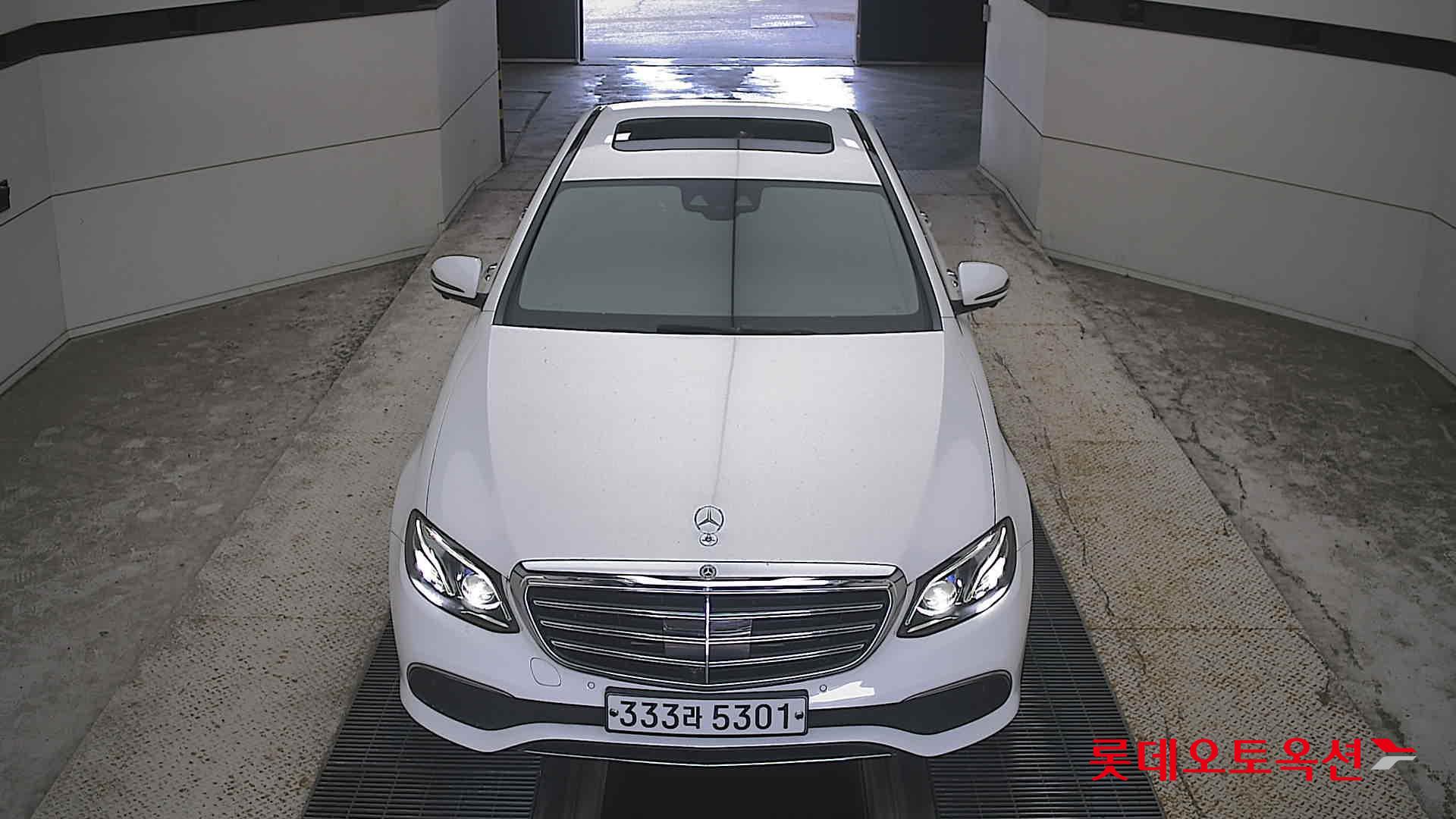 مرسيدس E-Class