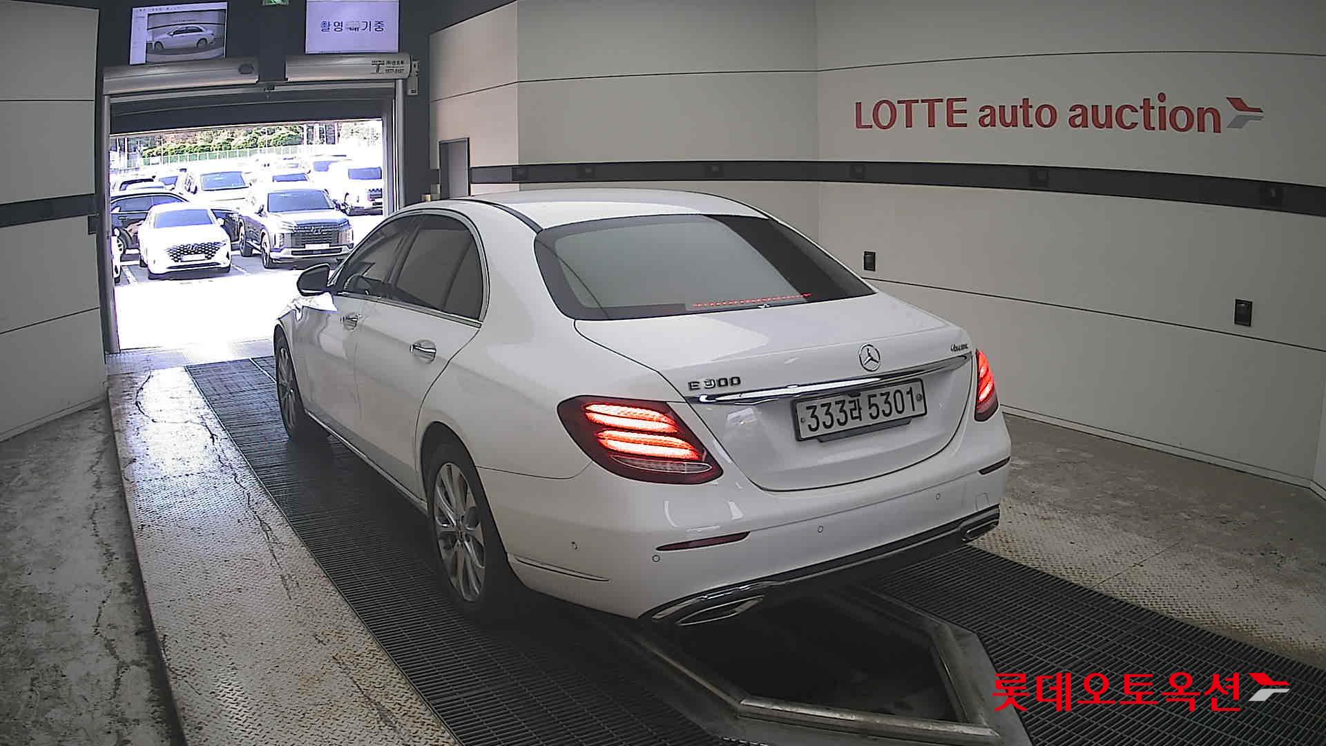 مرسيدس بنز E300 2020 4M إكسكلوسيف
