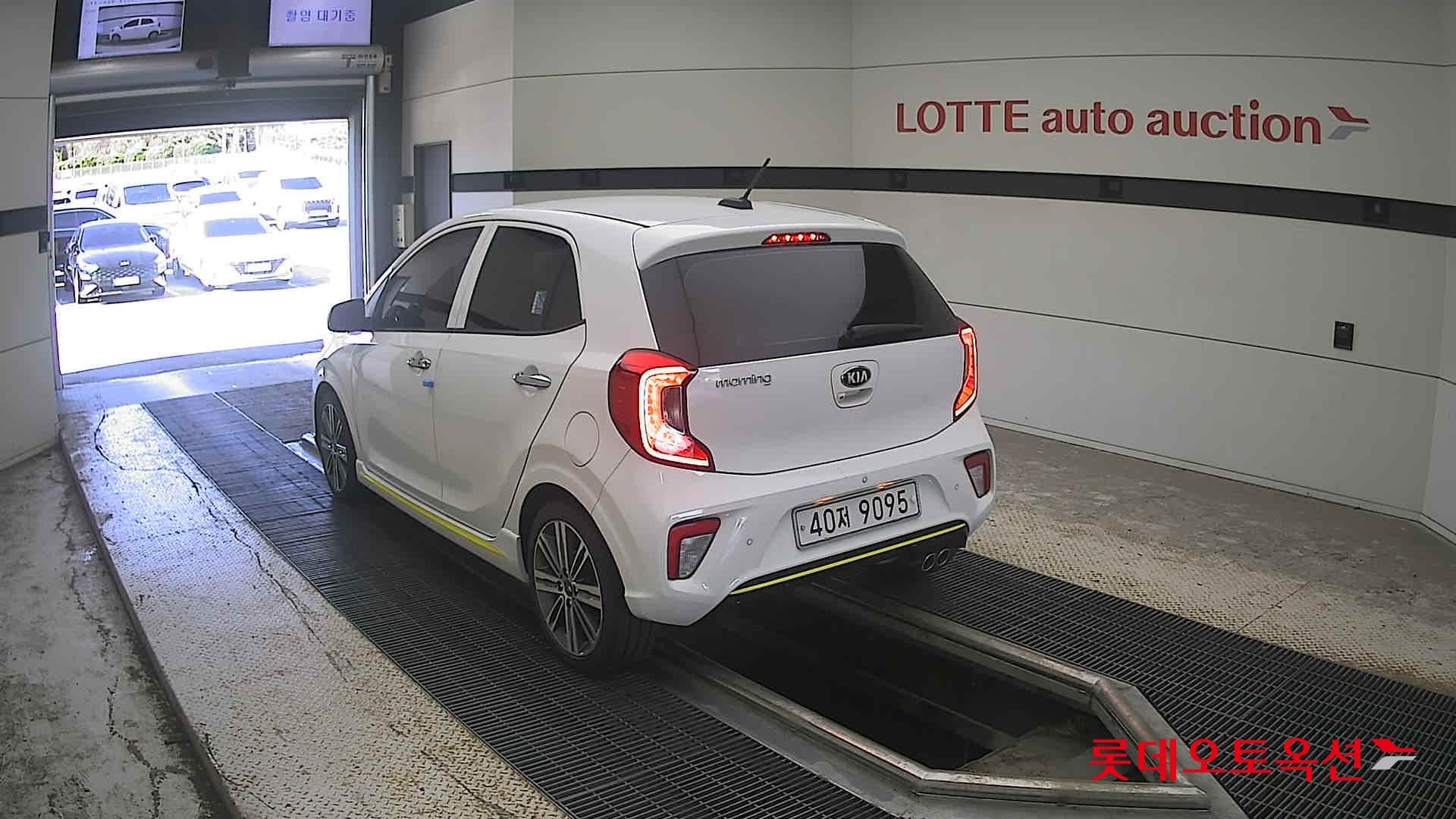 Kia Morning 2018 Белый из Кореи, фото 6