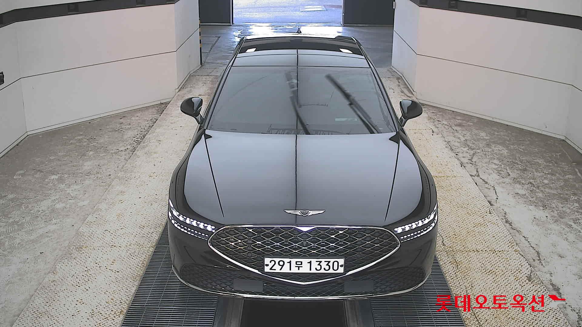 جينيسيس G90