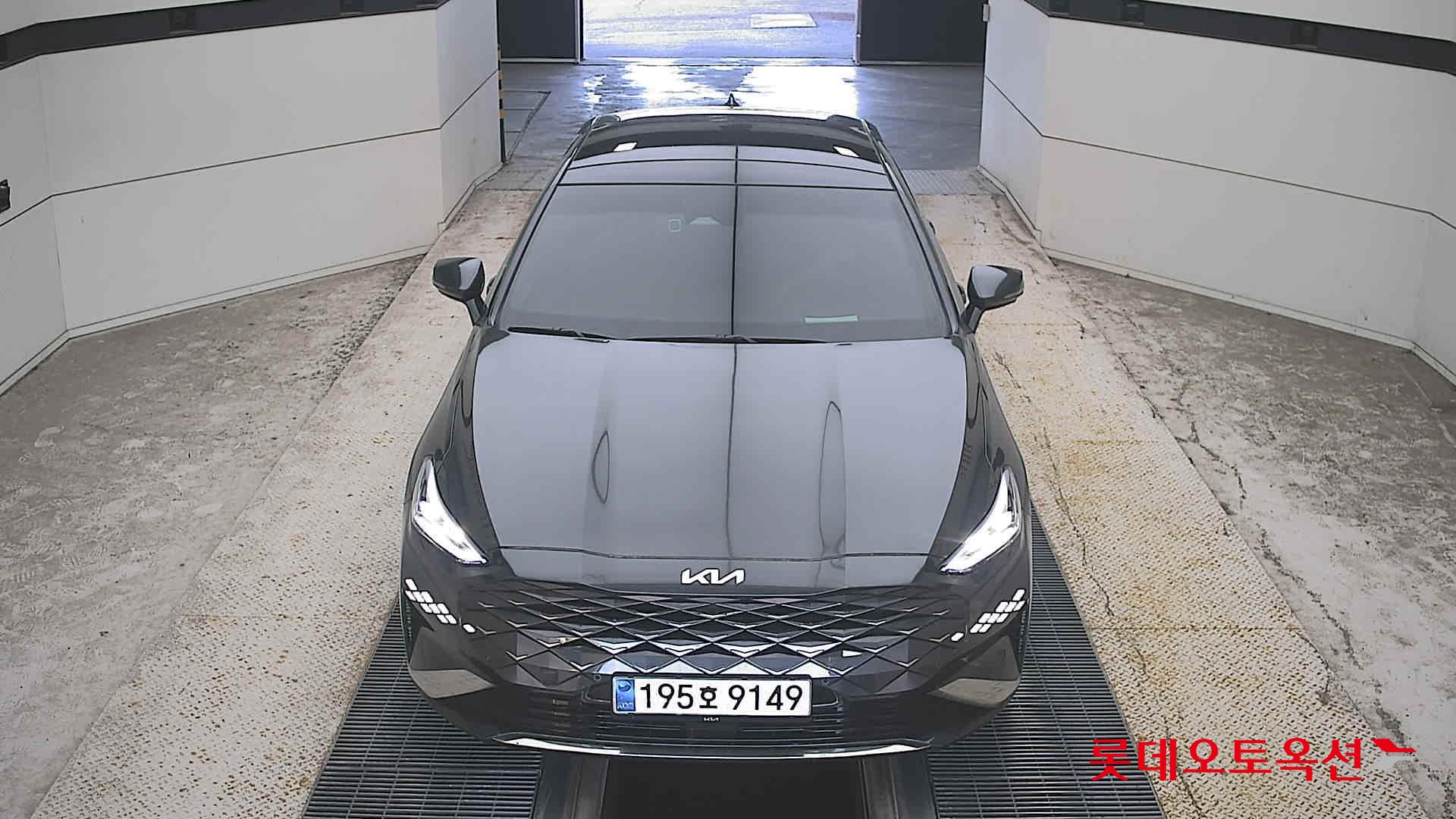 Kia K8
