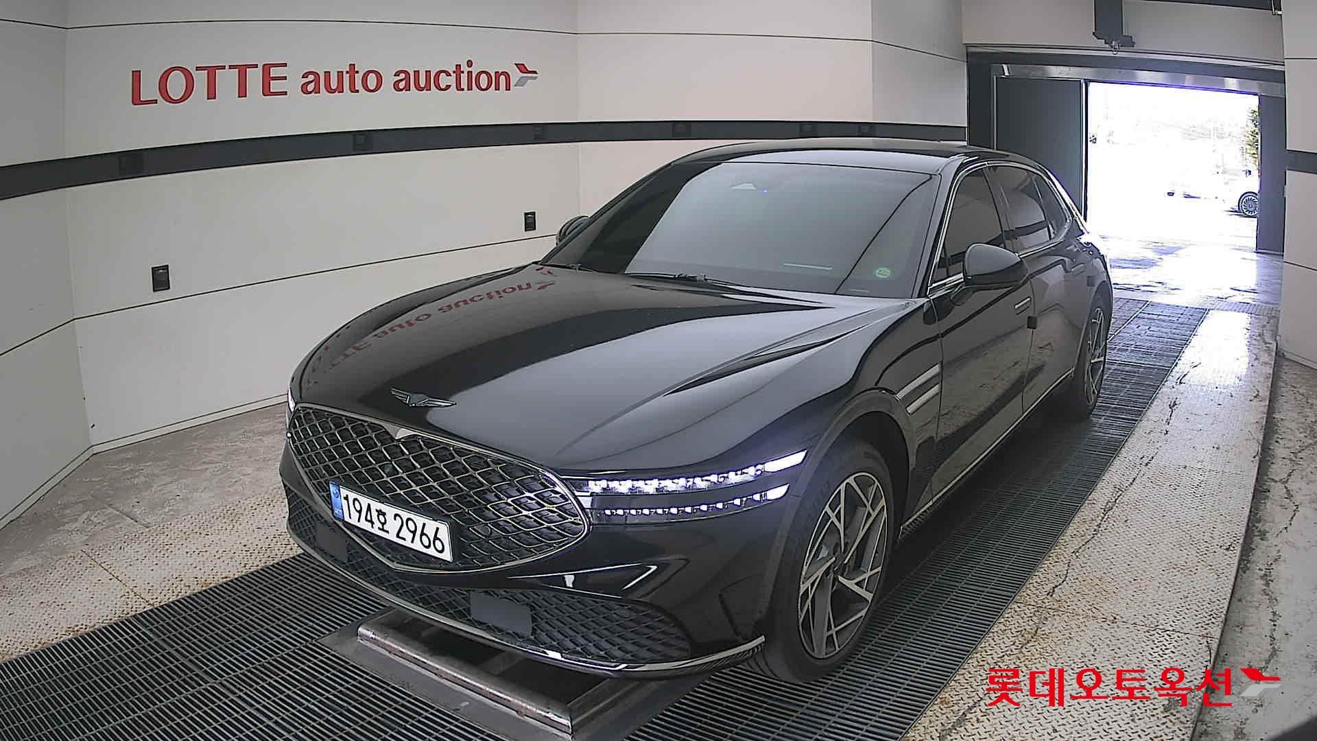 جينيسيس جي 90 2022 3.5T