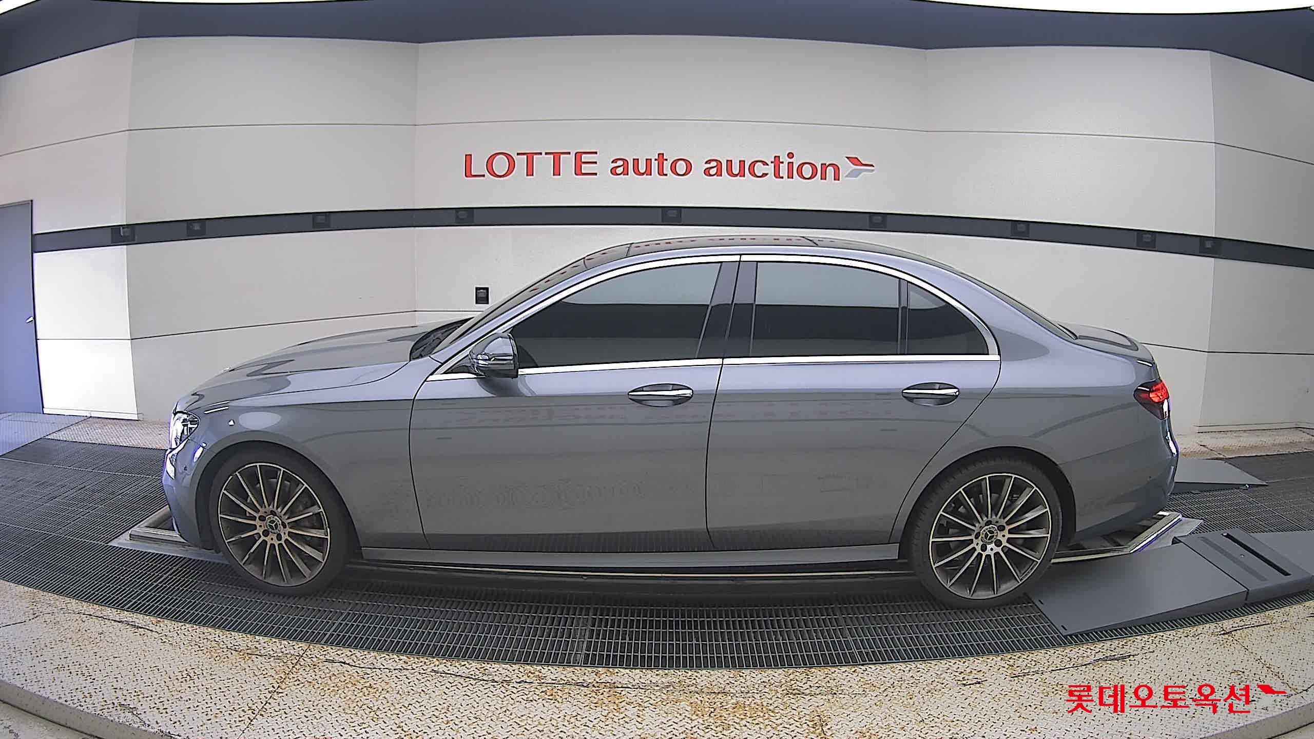 مرسيدس بنز E350 2022 4M LINE
