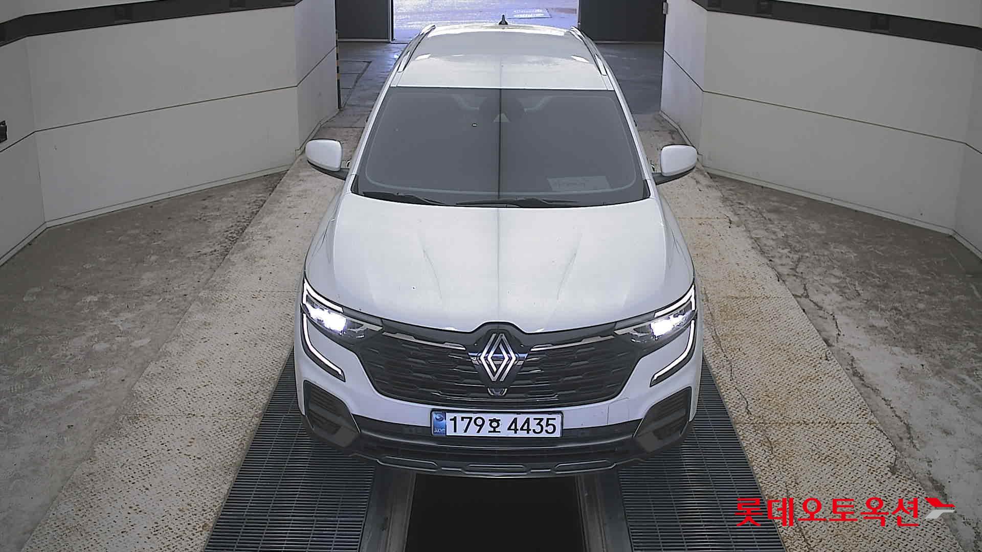 Renault QM6
