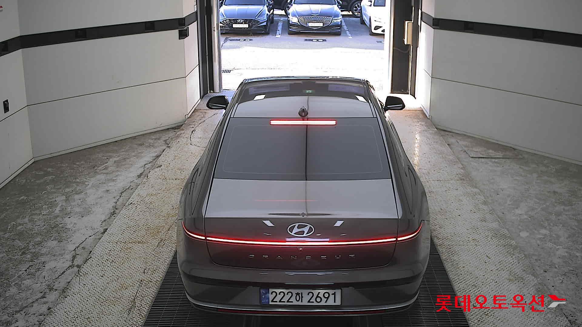 هيونداي جرانديور 2023 AT