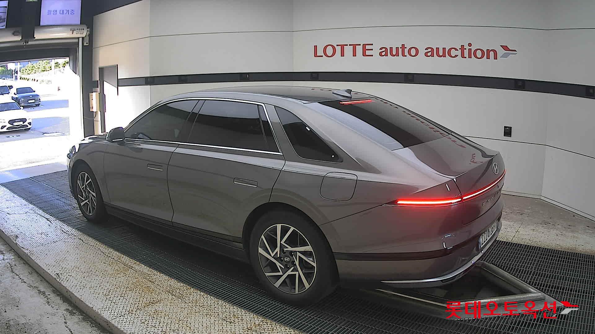 هيونداي جرانديور 2023 AT