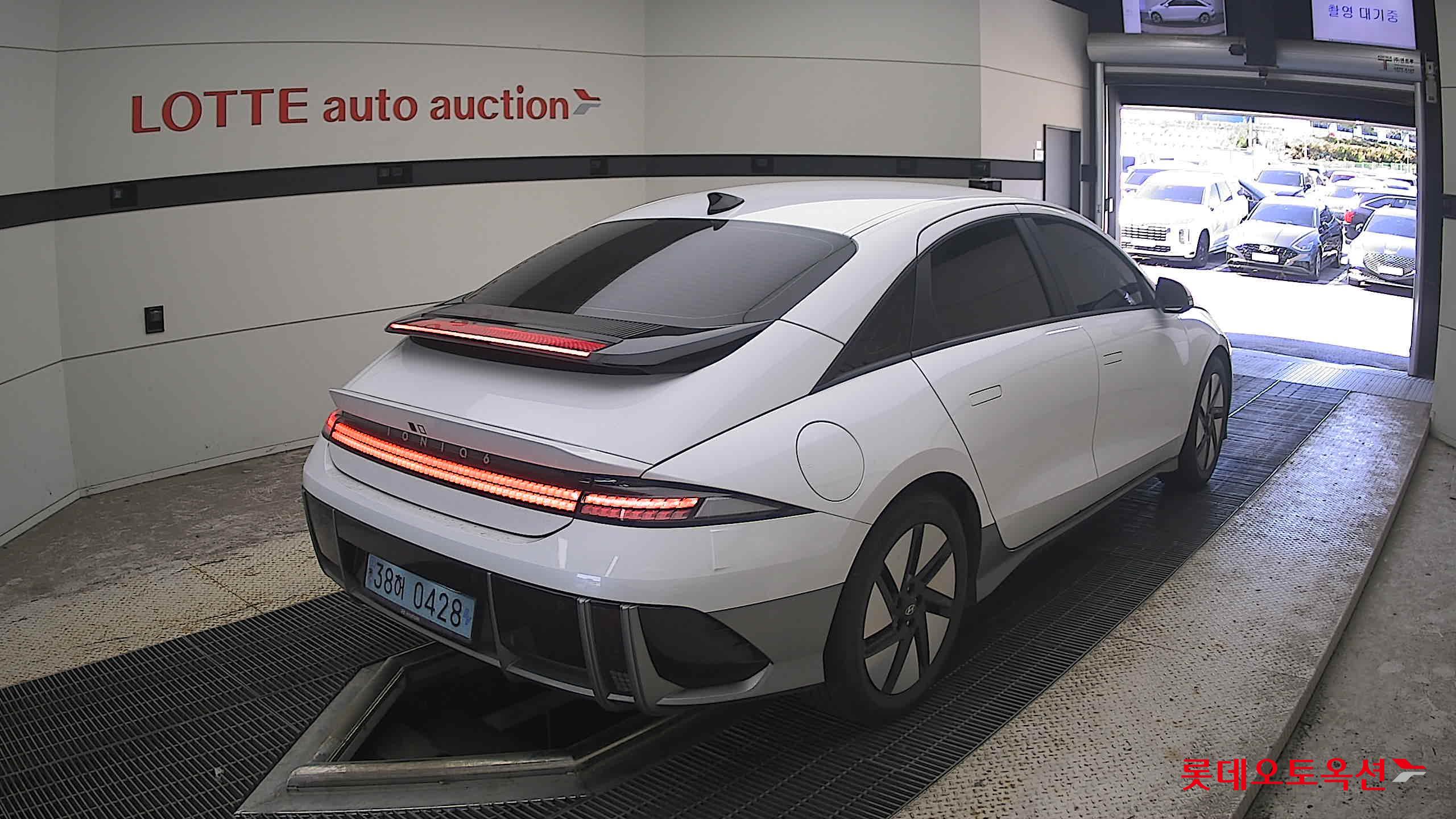 هيونداي أيونيك 2023