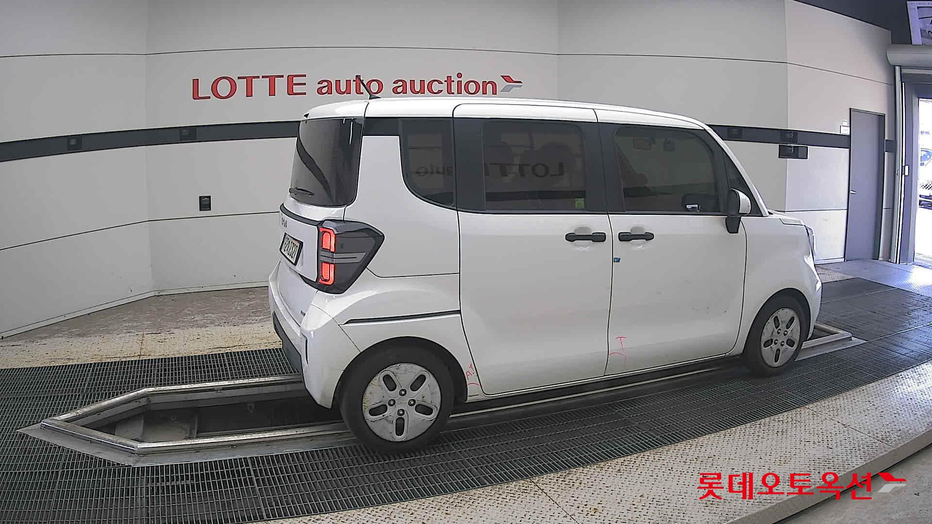 كيا راي 2023 VAN AT