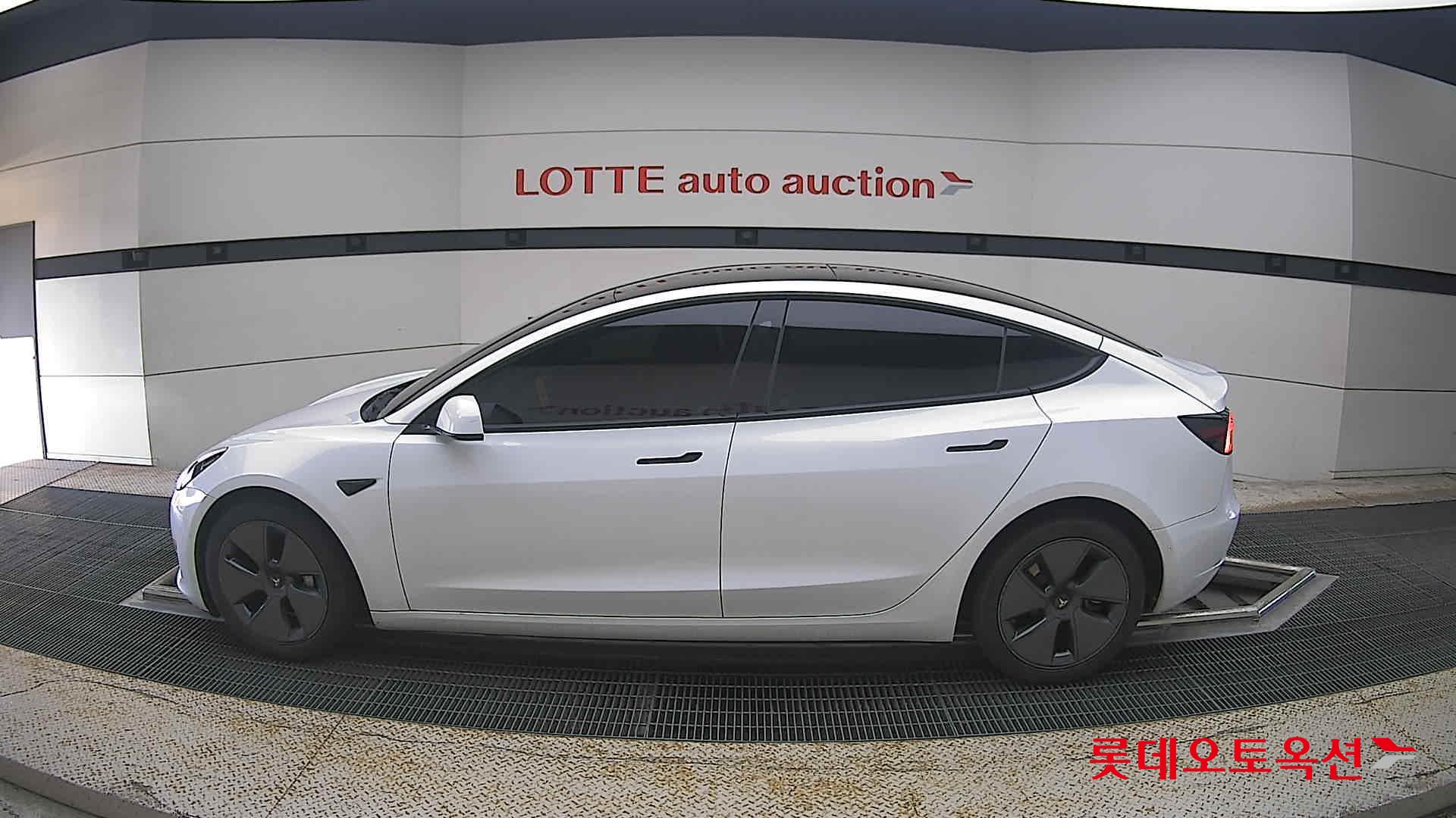 تسلا موديل 3 2022 طويل المدى