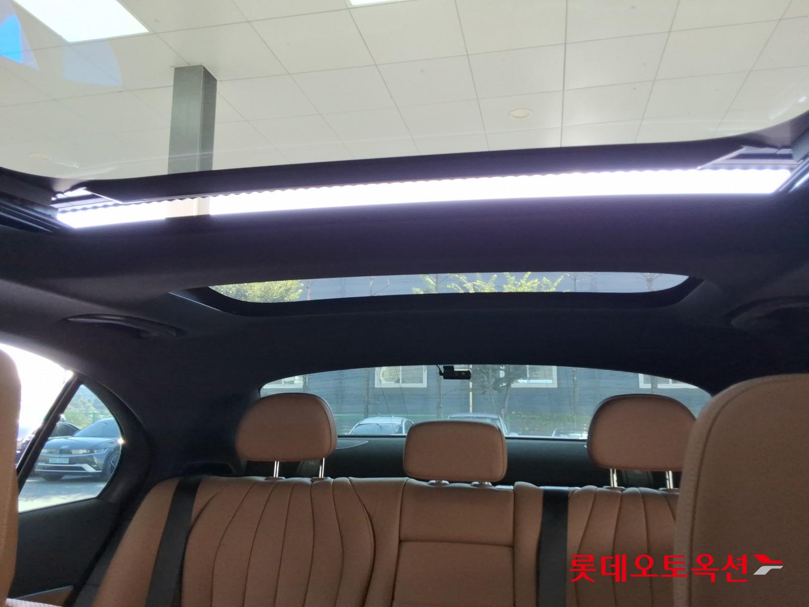 مرسيدس بنز E300 2024 إكسكلوسيف 4MATIC